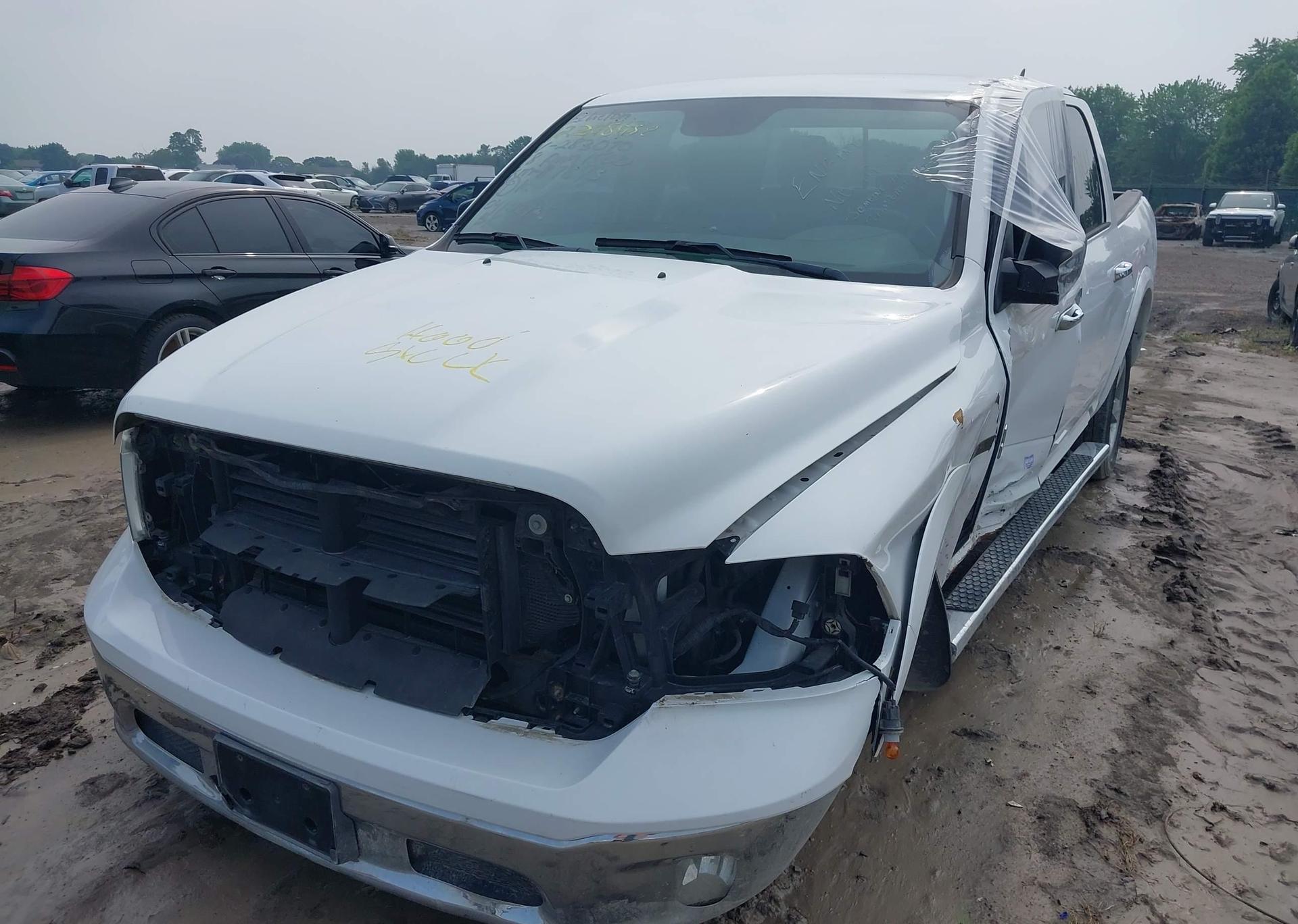 2018 RAM 1500 SLT