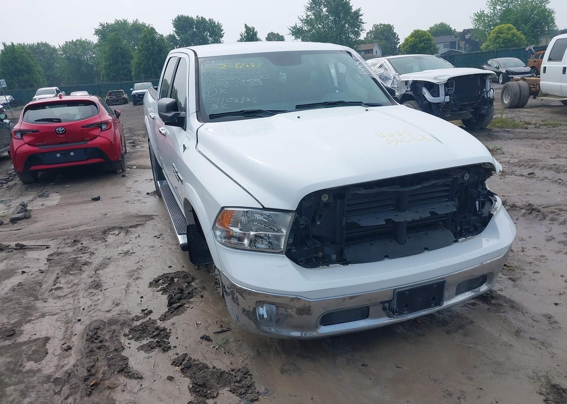 2018 RAM 1500 SLT