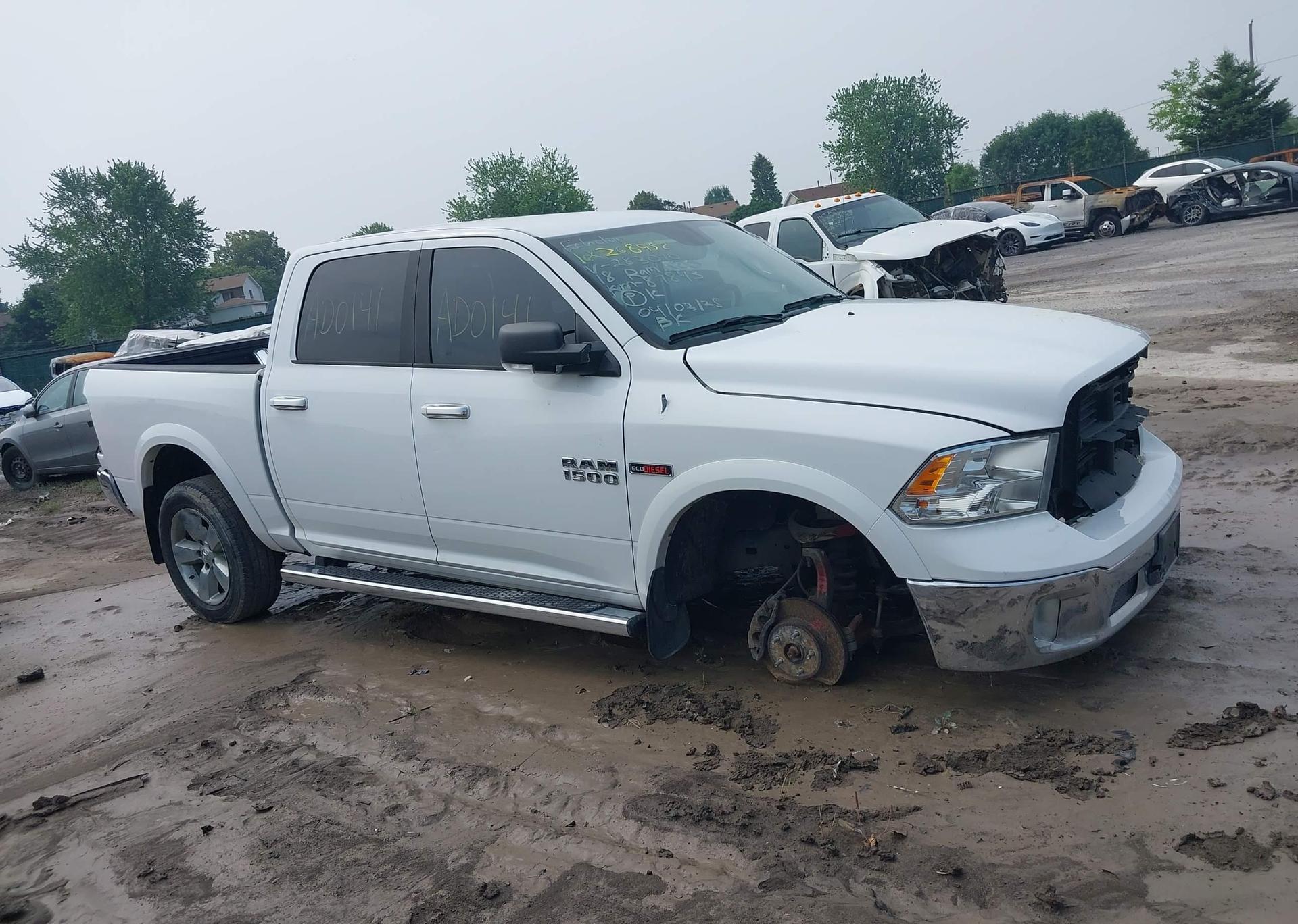 2018 RAM 1500 SLT