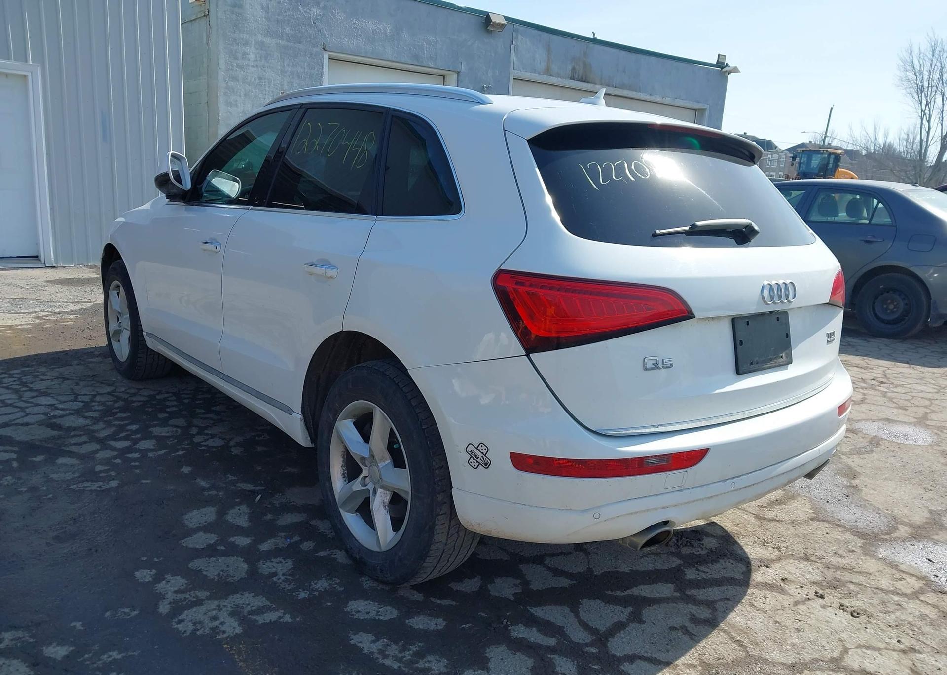 2015 AUDI Q5