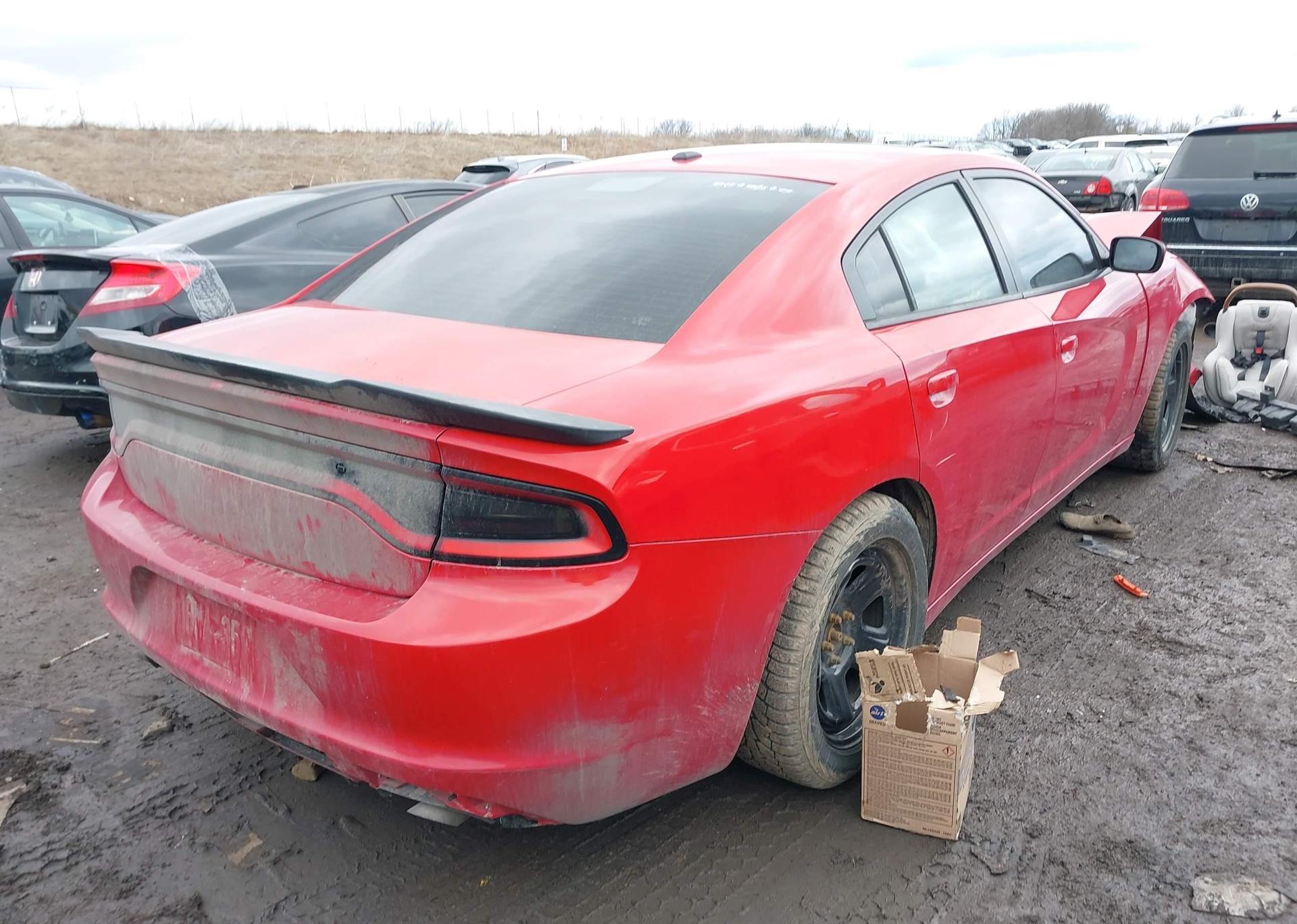 2016 DODGE CHARGER SXT