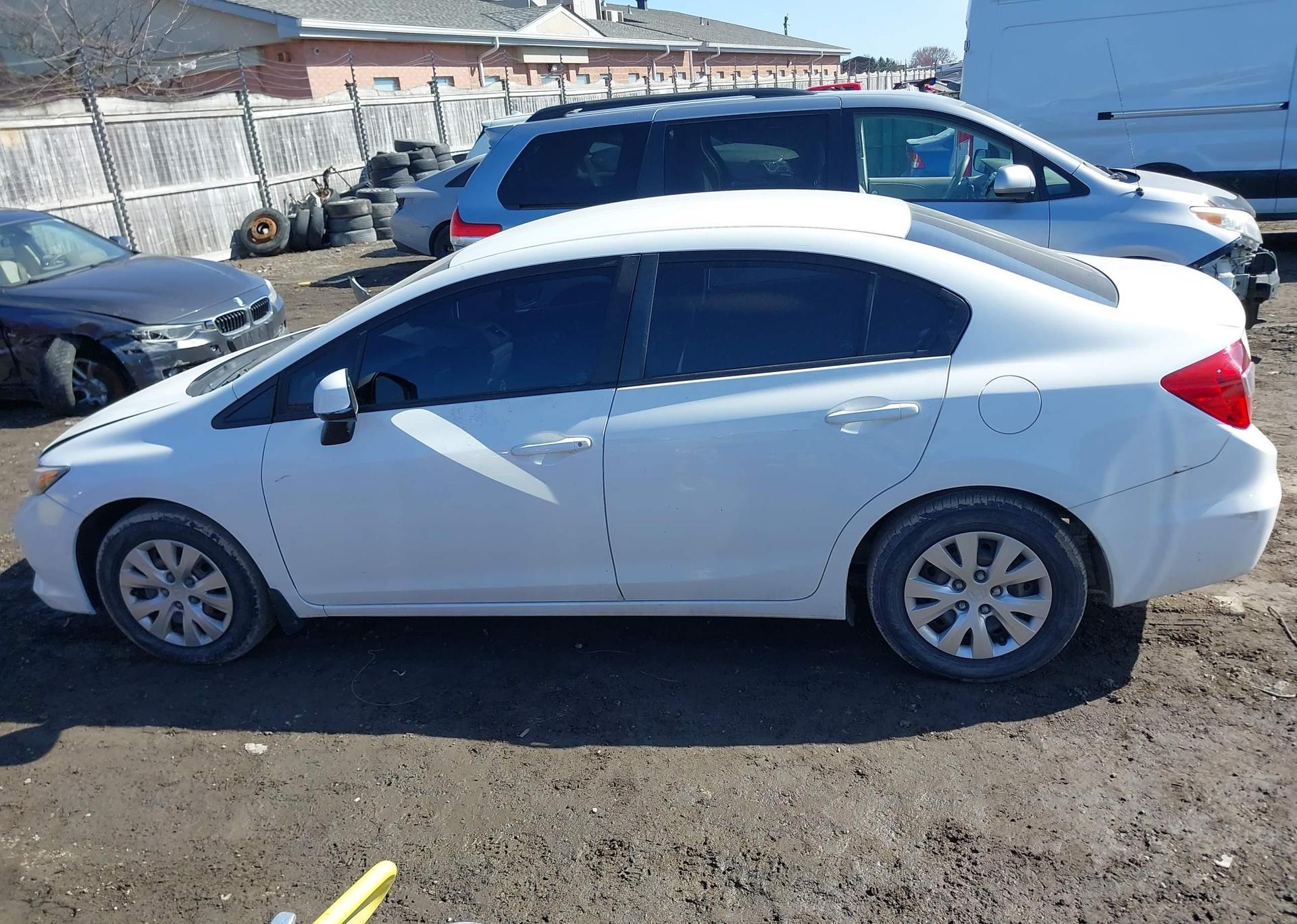2012 HONDA CIVIC LX