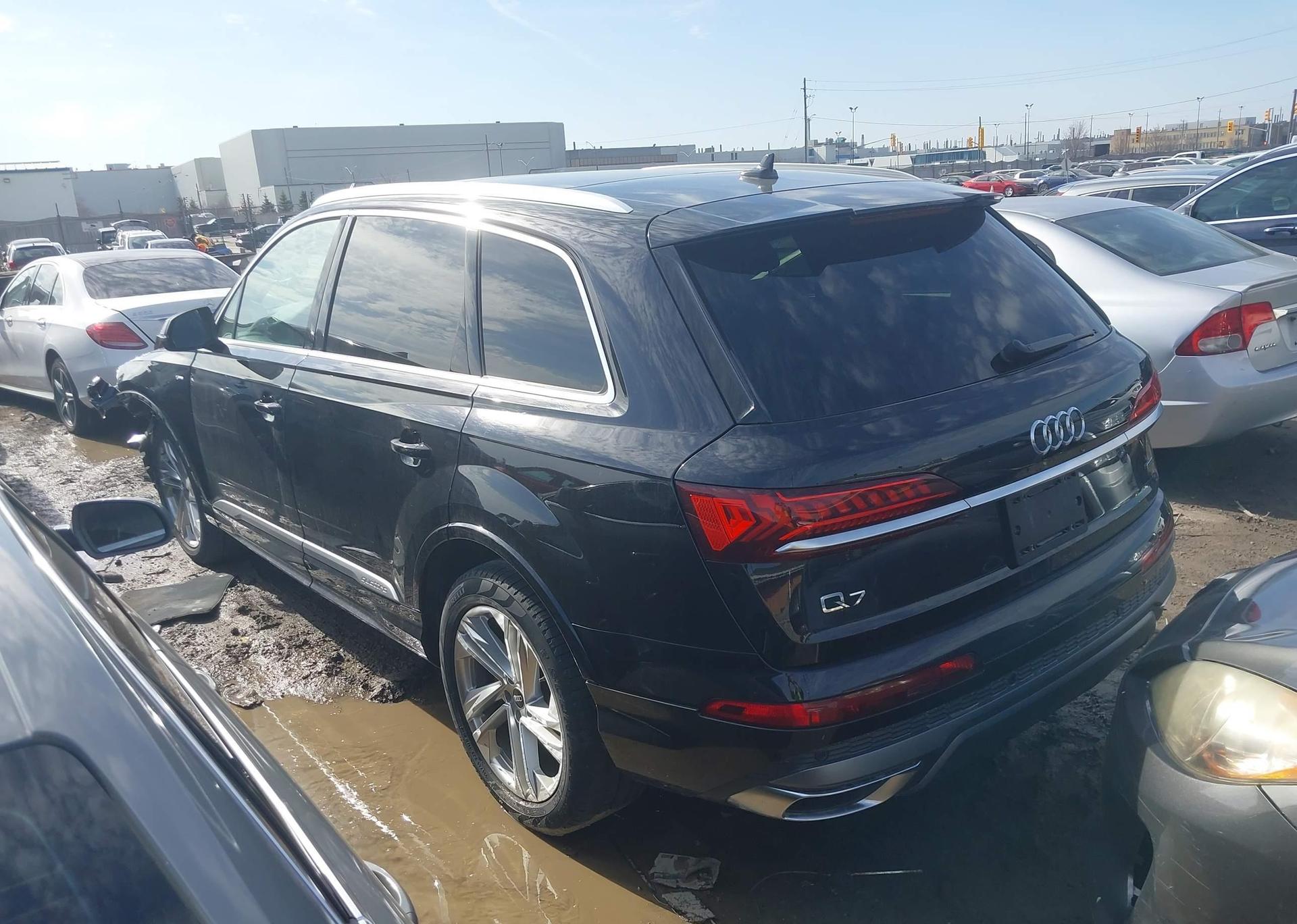 2021 AUDI Q7 KOMFORT