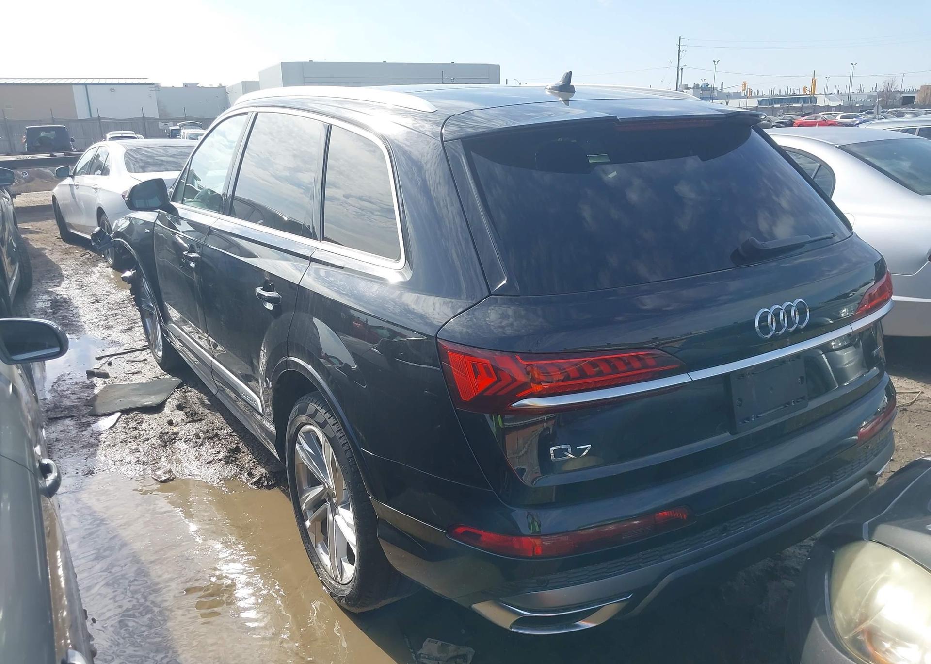 2021 AUDI Q7 KOMFORT