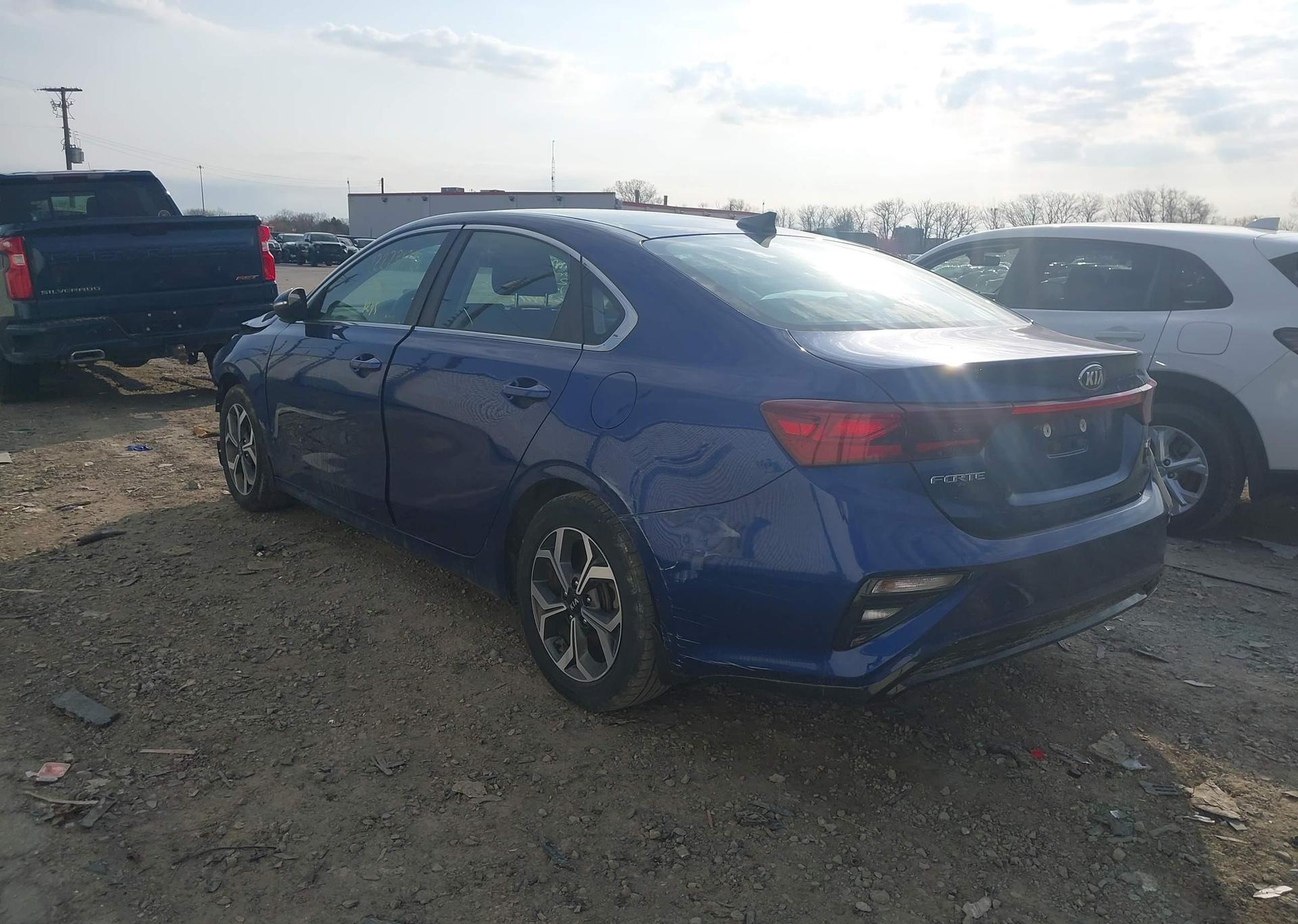 2019 KIA FORTE EX