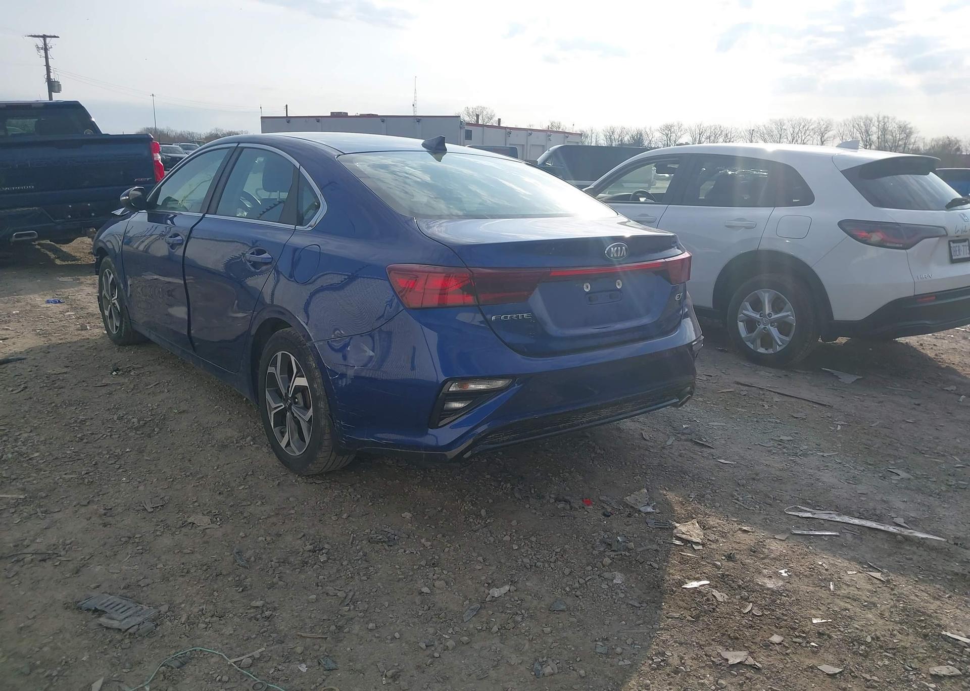 2019 KIA FORTE EX