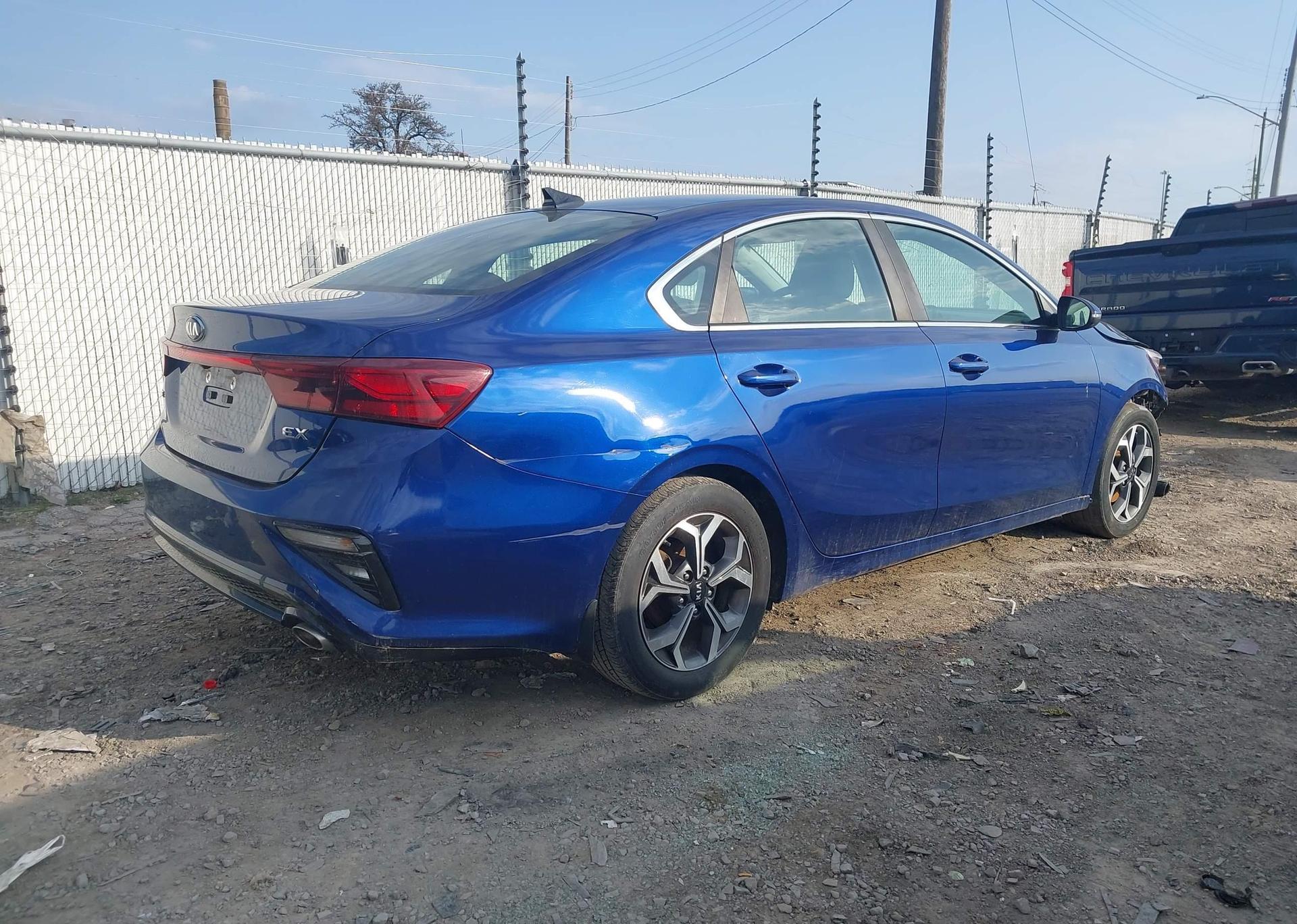 2019 KIA FORTE EX