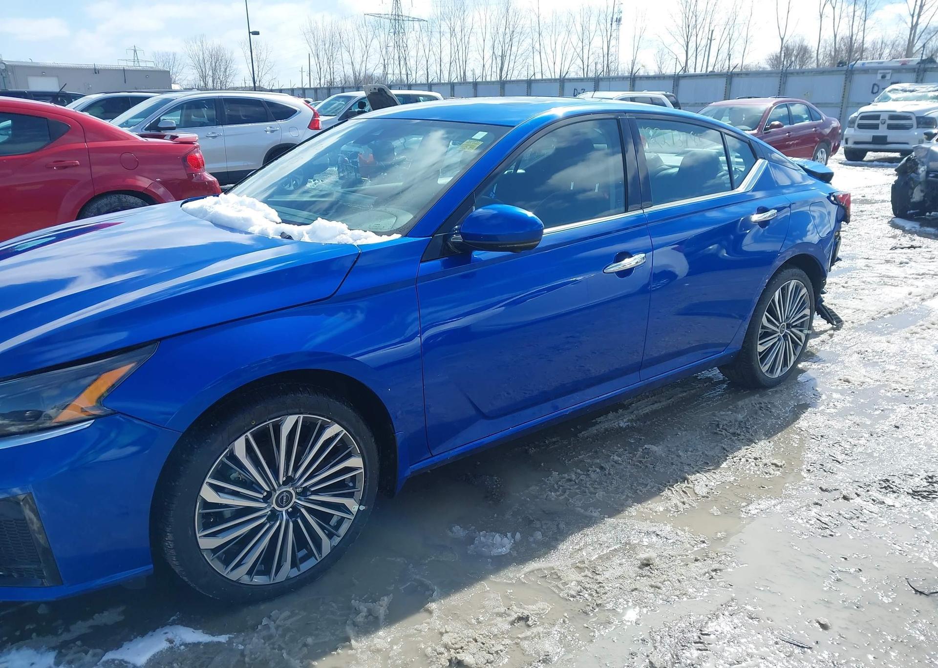 2025 NISSAN ALTIMA PLATINUM
