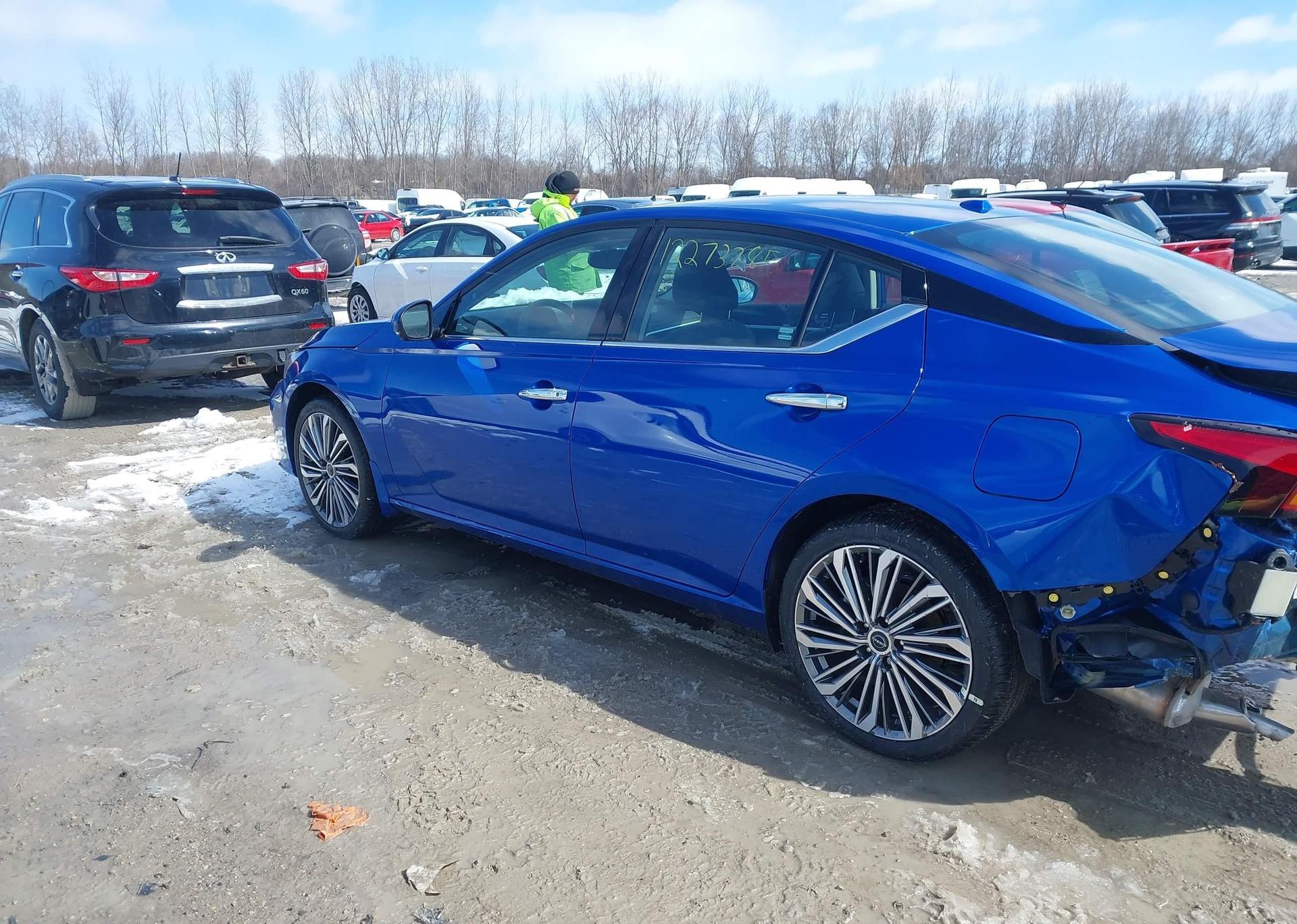 2025 NISSAN ALTIMA PLATINUM