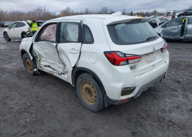 2020 MITSUBISHI RVR