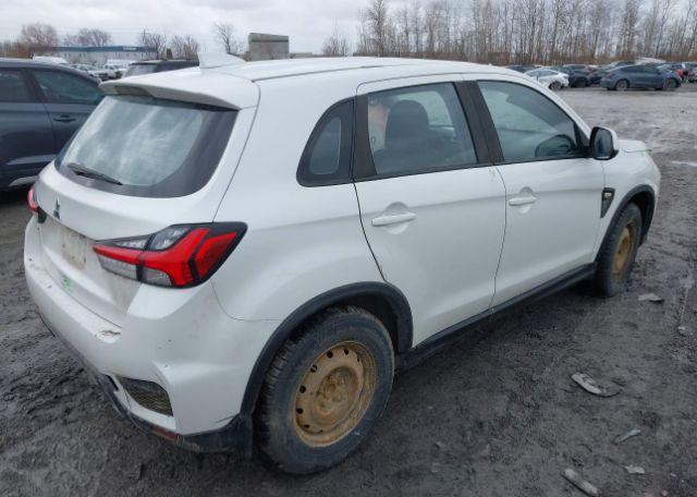 2020 MITSUBISHI RVR