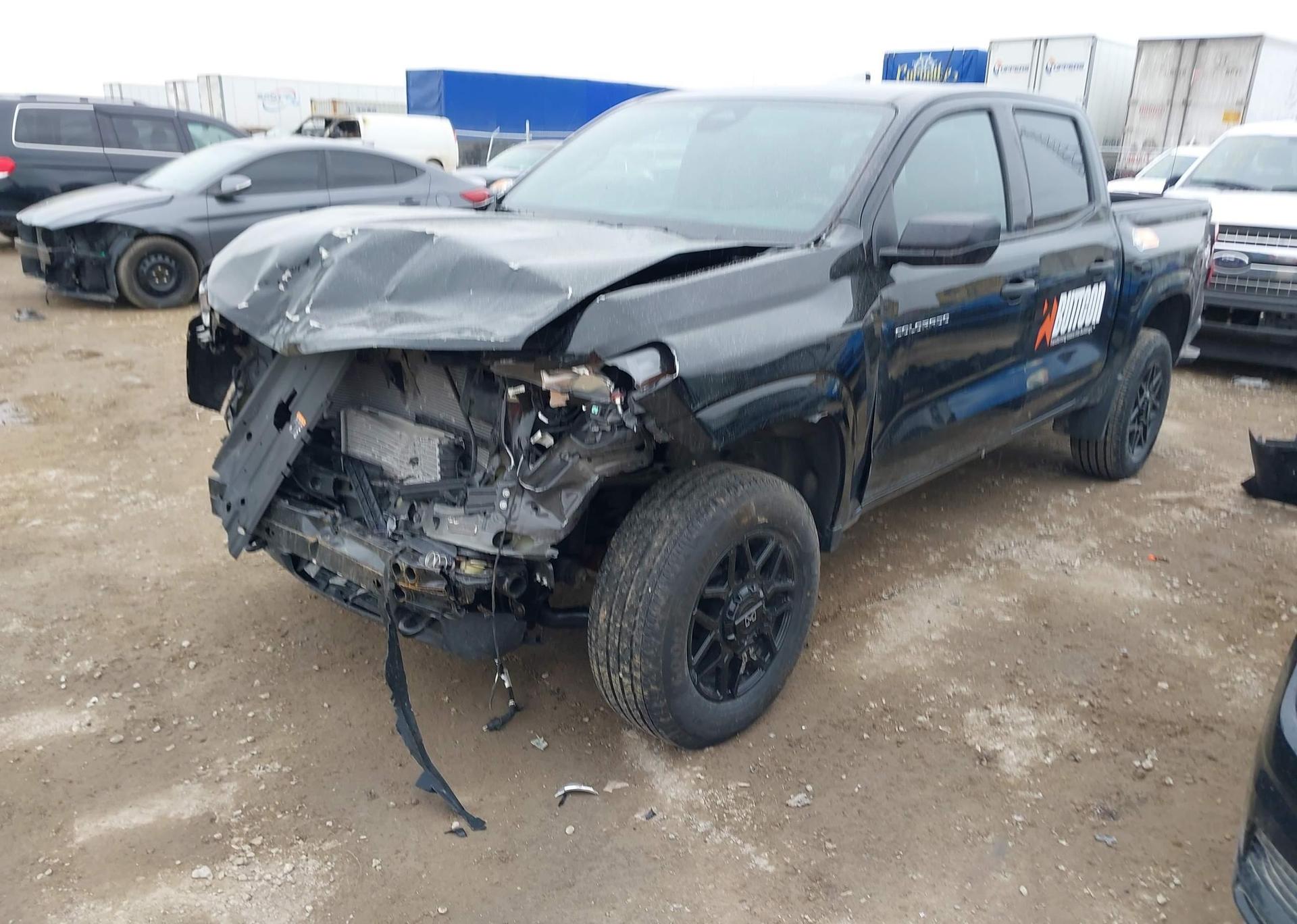 2024 CHEVROLET COLORADO