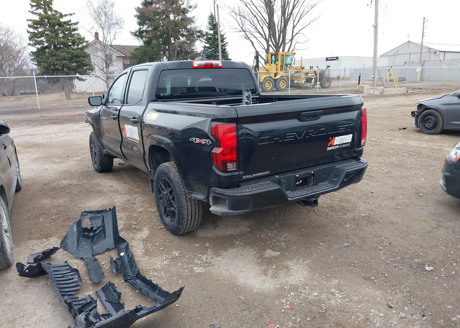 2024 CHEVROLET COLORADO
