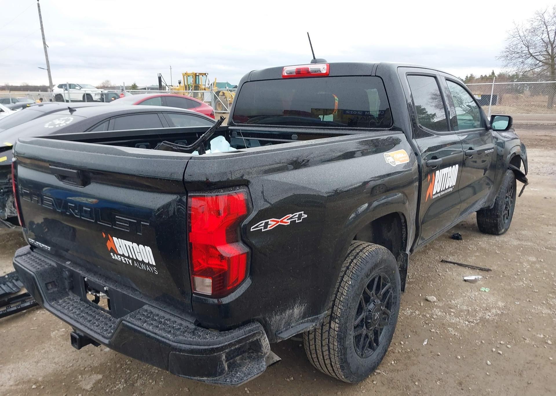 2024 CHEVROLET COLORADO