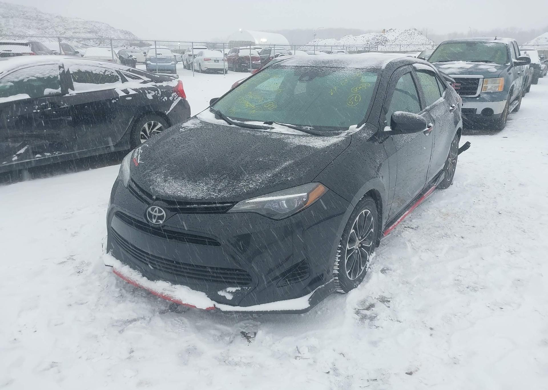 2018 TOYOTA COROLLA