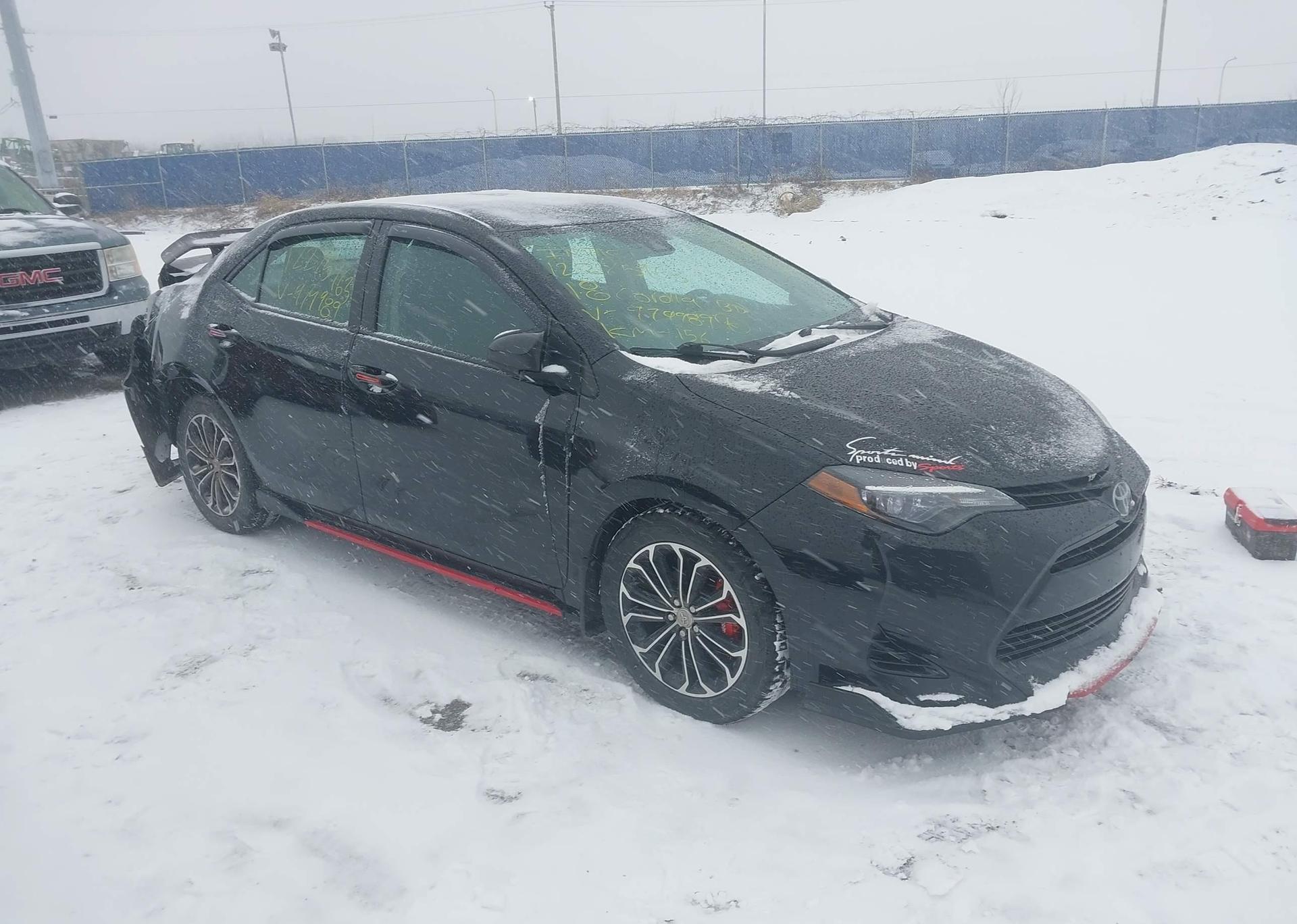 2018 TOYOTA COROLLA