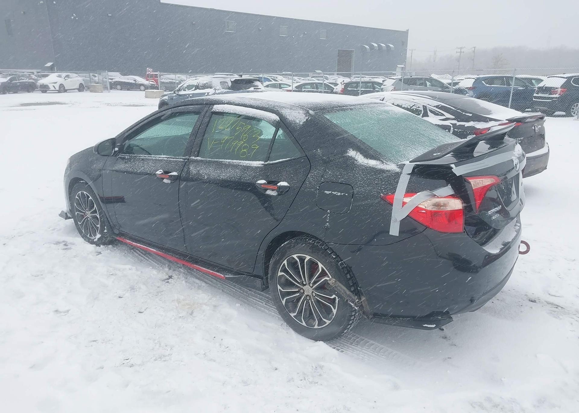 2018 TOYOTA COROLLA