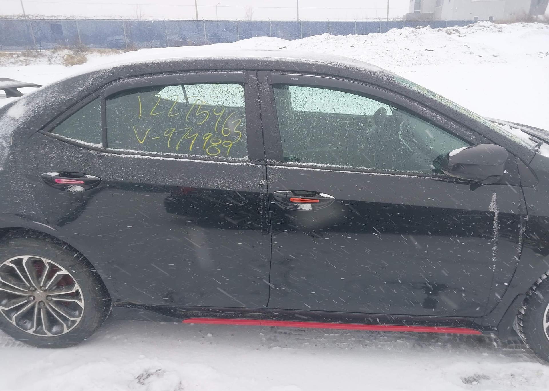 2018 TOYOTA COROLLA