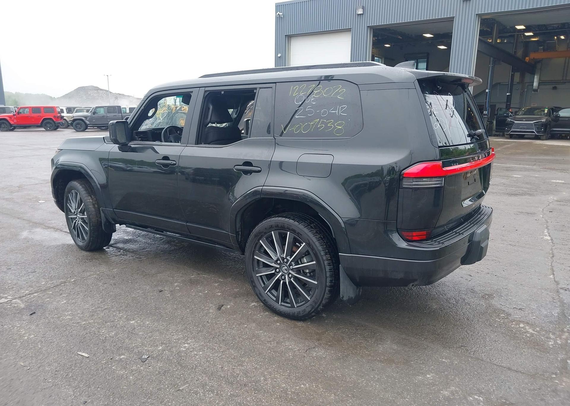 2024 LEXUS GX 550