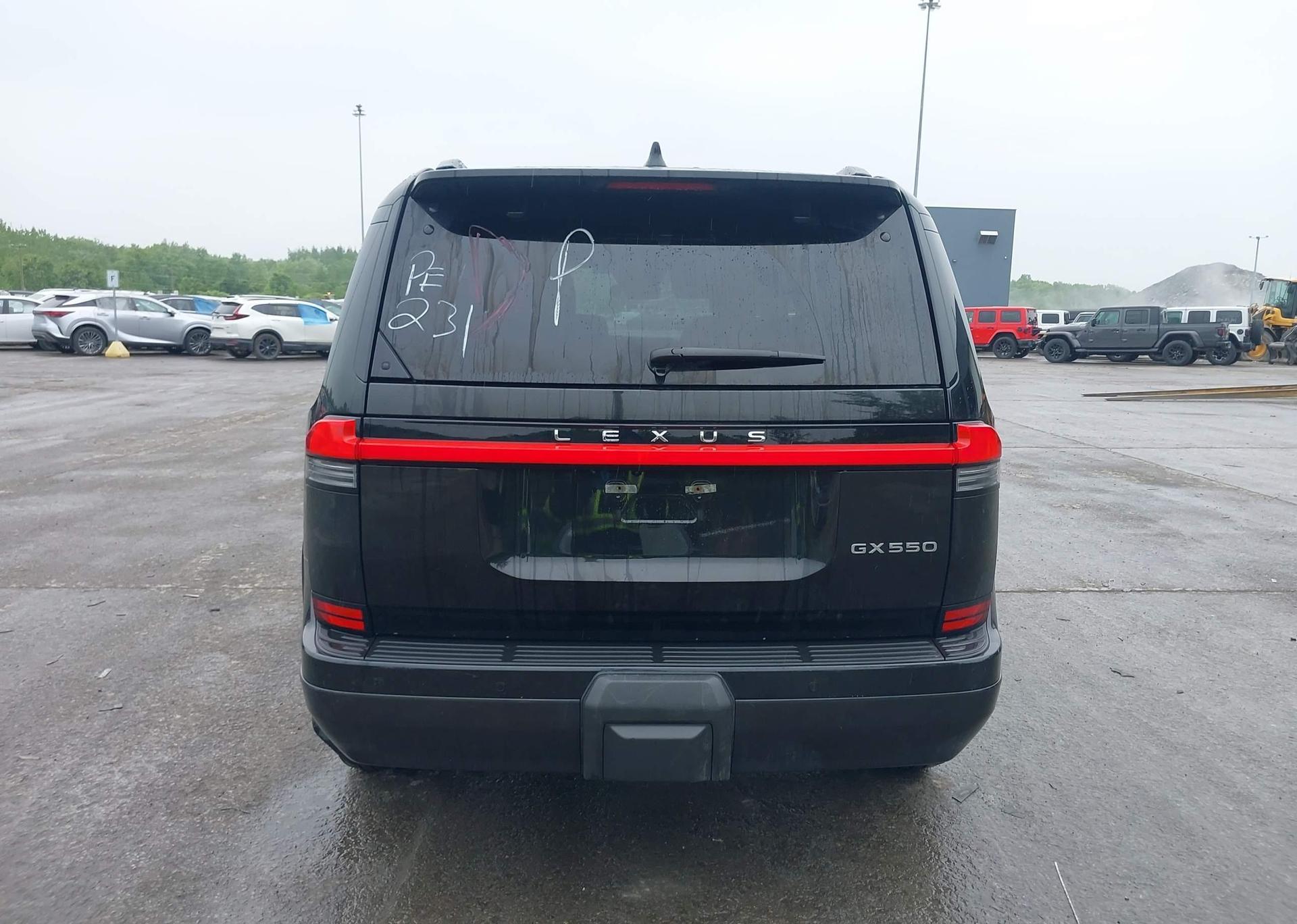 2024 LEXUS GX 550
