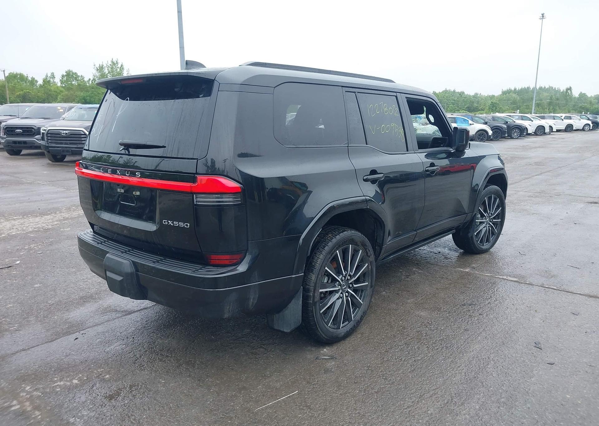 2024 LEXUS GX 550