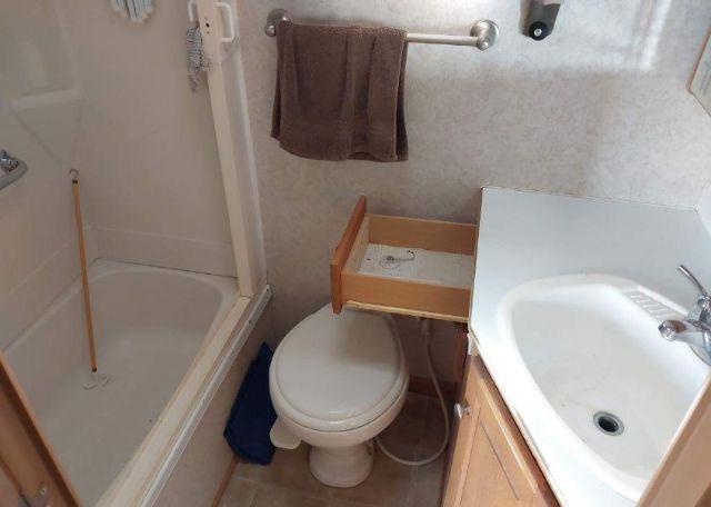 2004 GLENDALE TITANIUM TRAILER