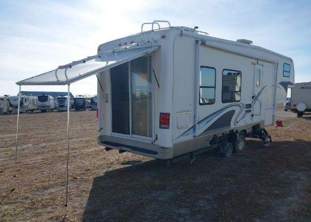 2004 GLENDALE TITANIUM TRAILER