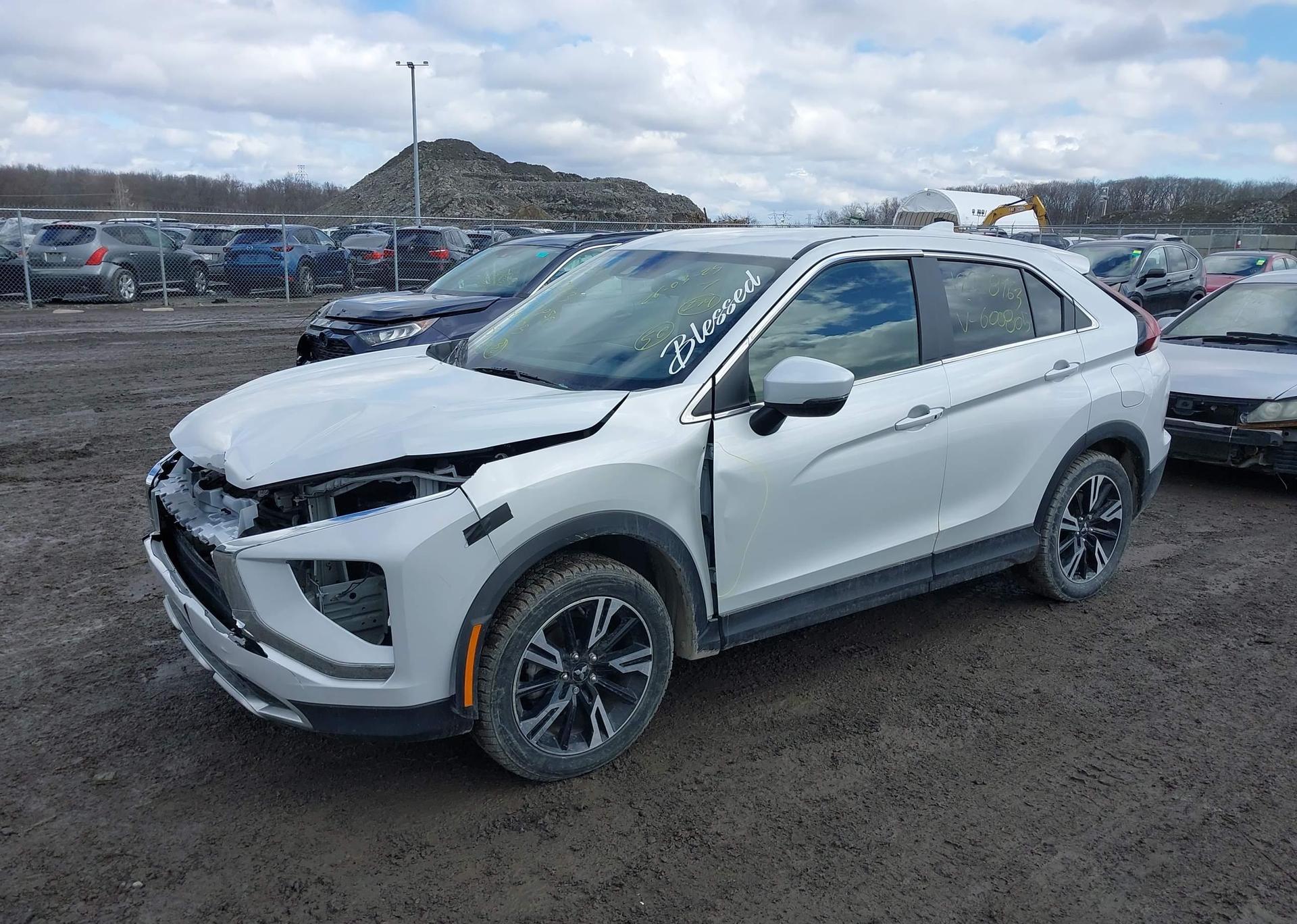 2023 MITSUBISHI ECLIPSE CROSS CARBON EDITION