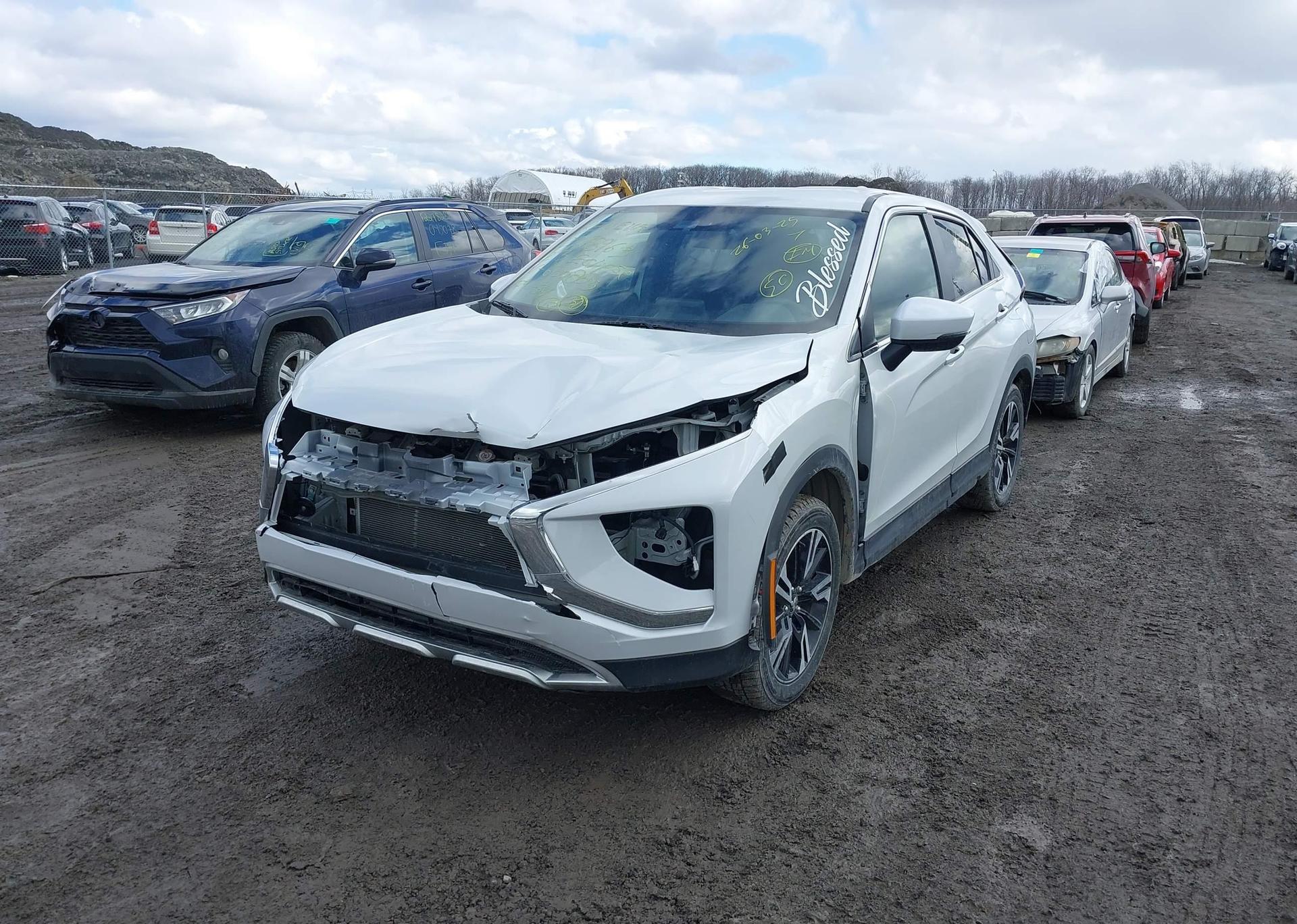 2023 MITSUBISHI ECLIPSE CROSS CARBON EDITION