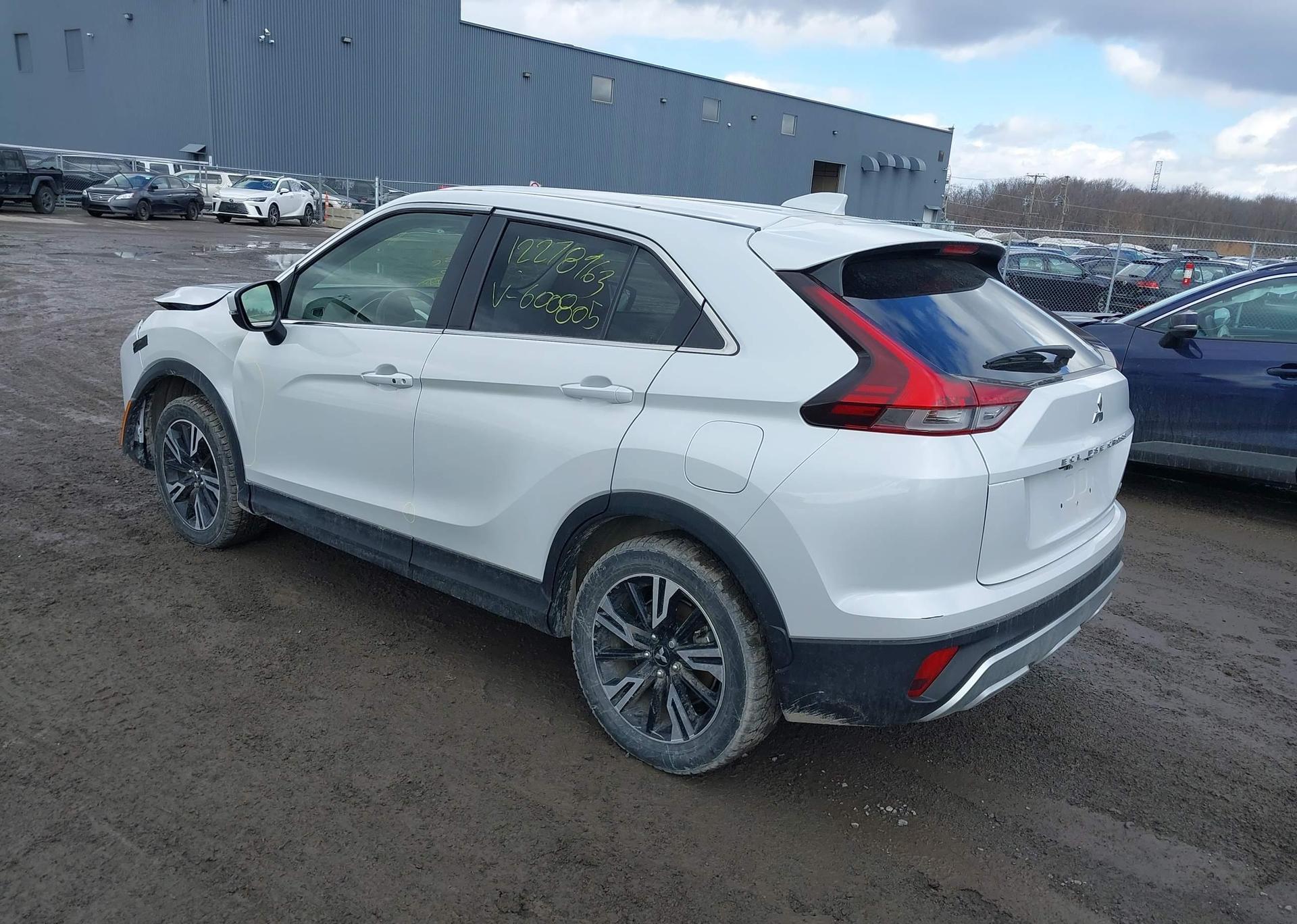 2023 MITSUBISHI ECLIPSE CROSS CARBON EDITION