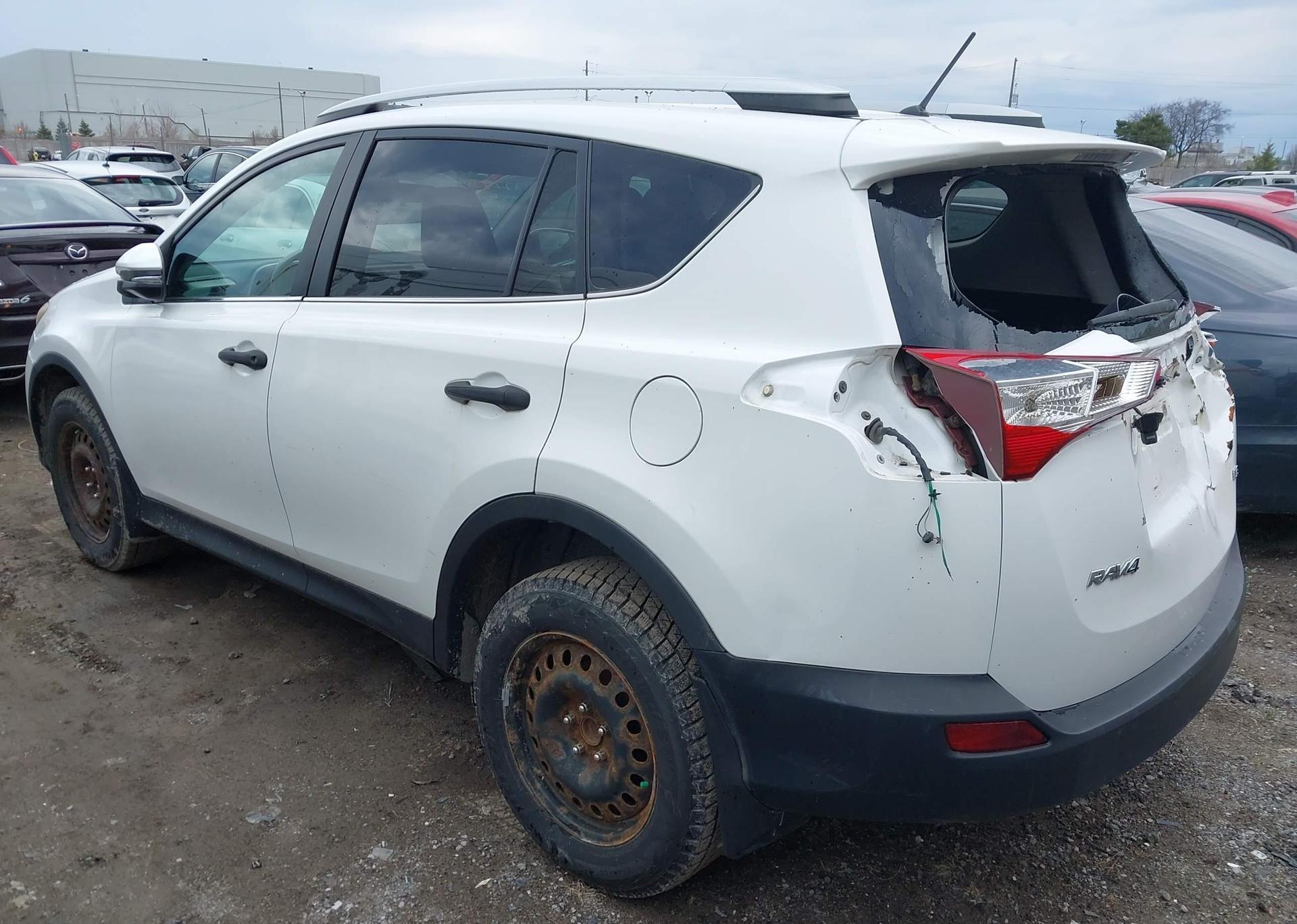 2013 TOYOTA RAV4 LE