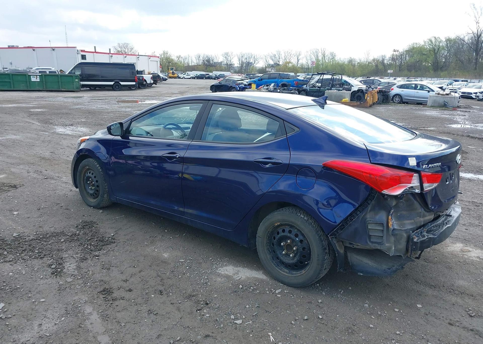 2013 HYUNDAI ELANTRA GLS