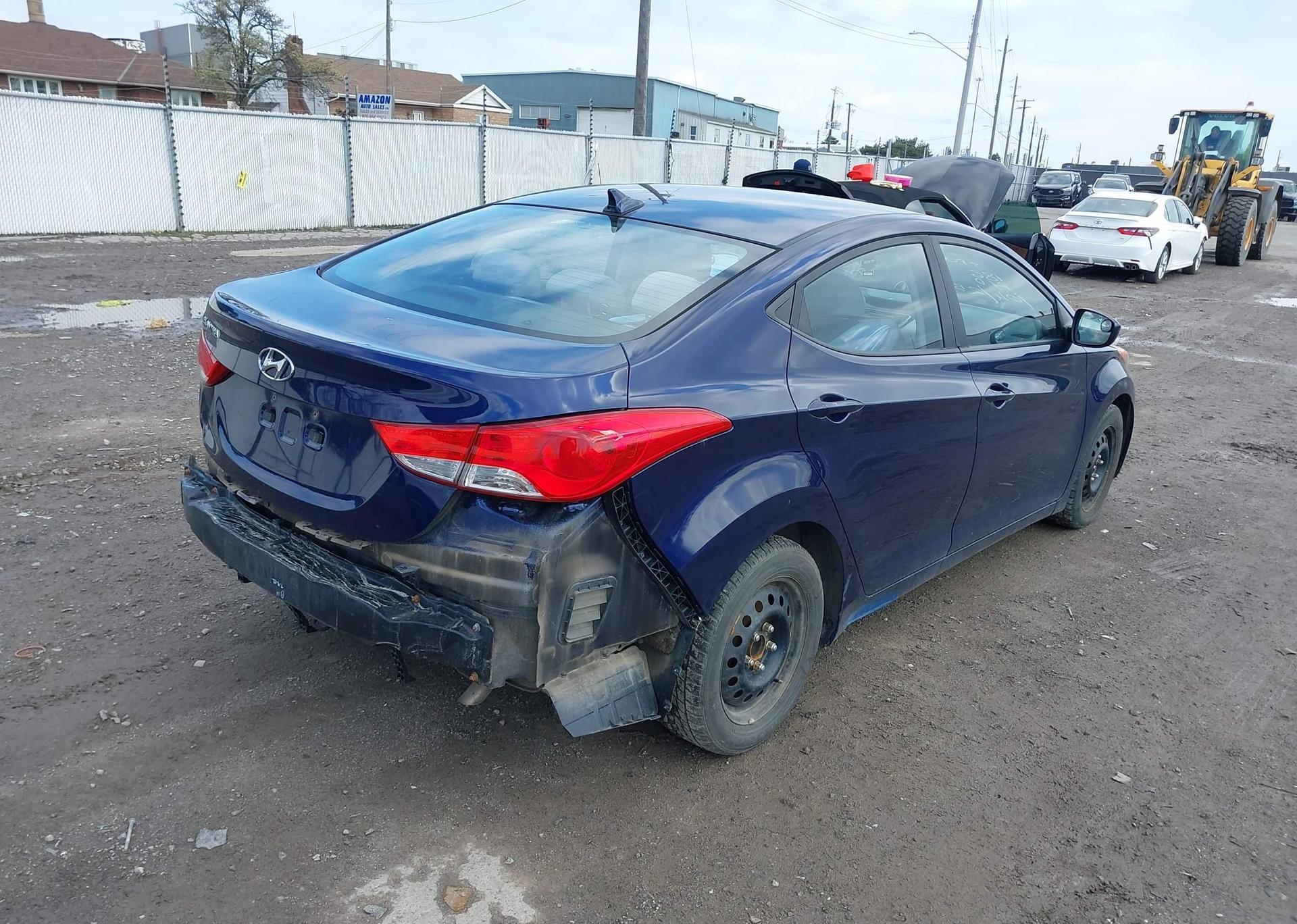 2013 HYUNDAI ELANTRA GLS