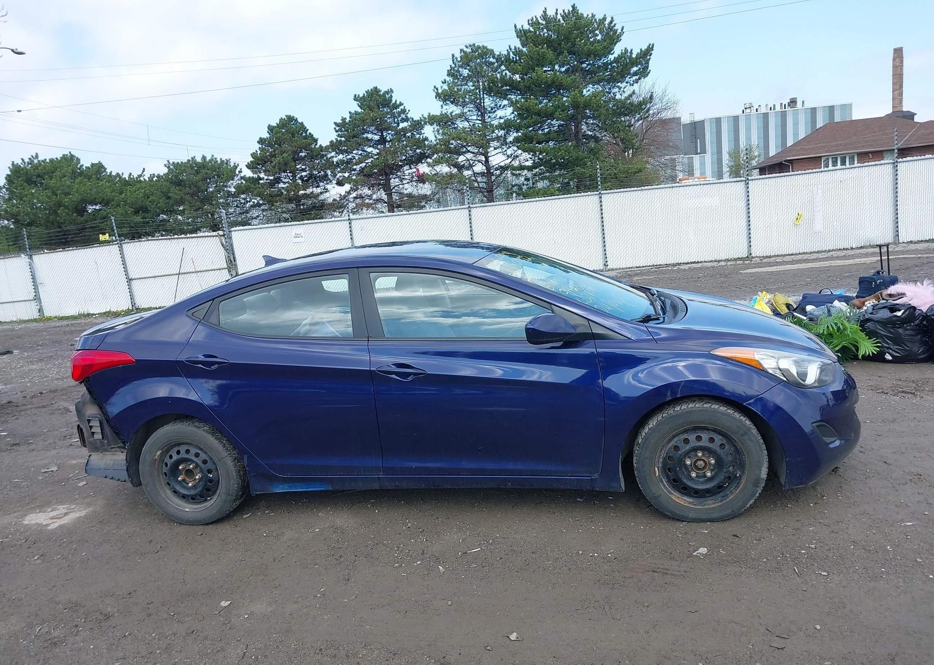 2013 HYUNDAI ELANTRA GLS