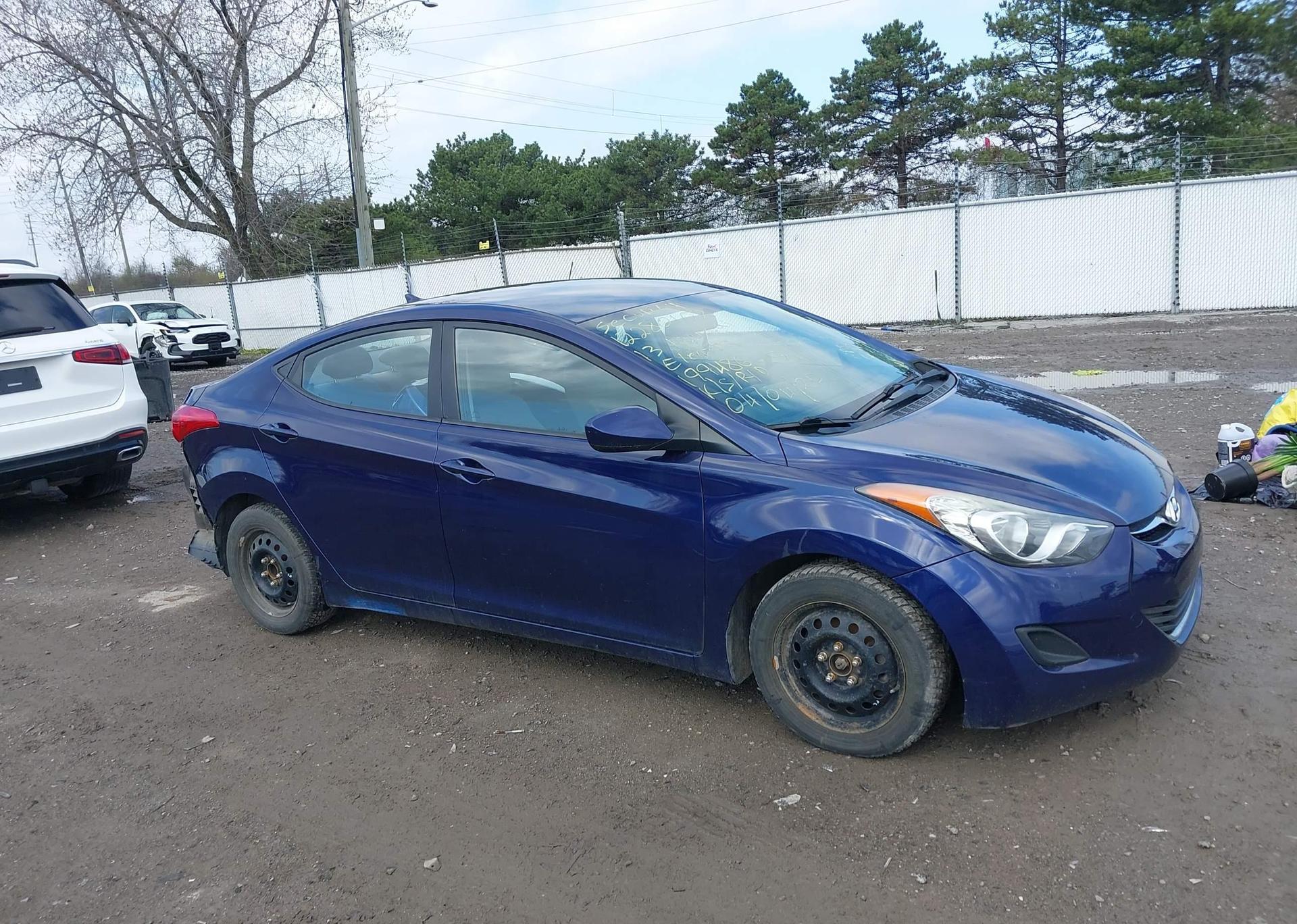 2013 HYUNDAI ELANTRA GLS