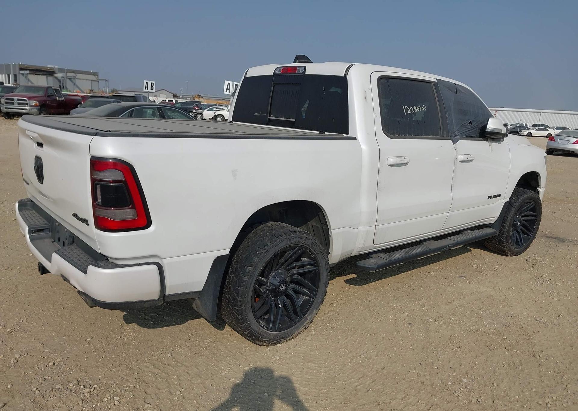 2022 RAM 1500 SPORT