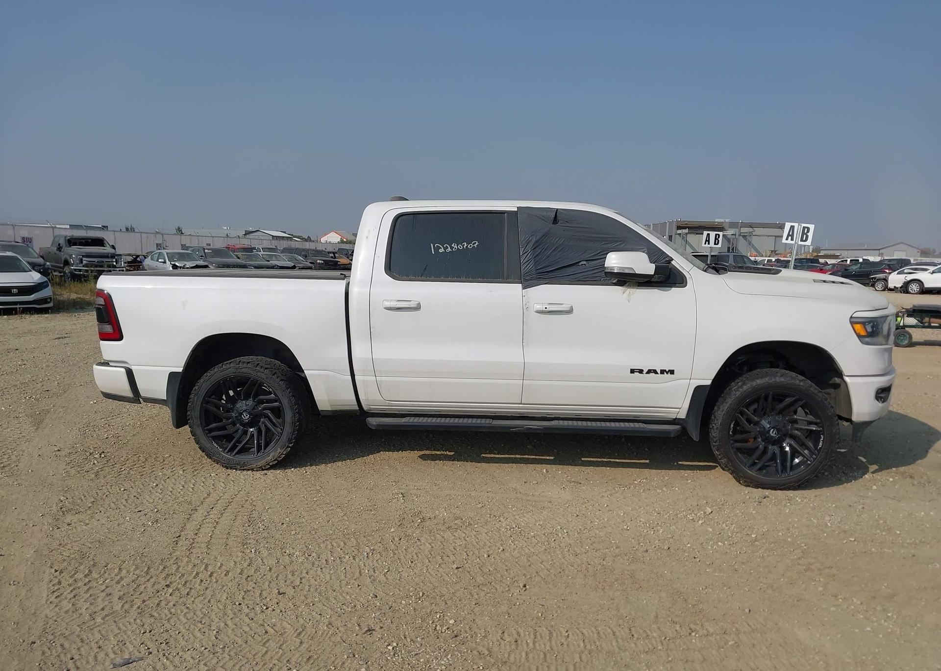 2022 RAM 1500 SPORT
