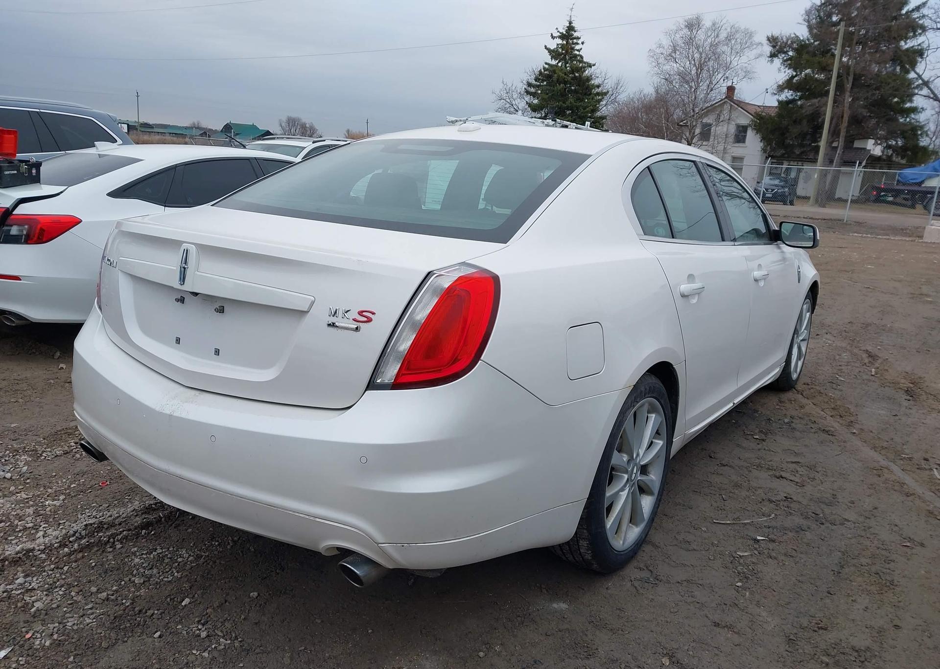 2011 LINCOLN MKS ECOBOOST