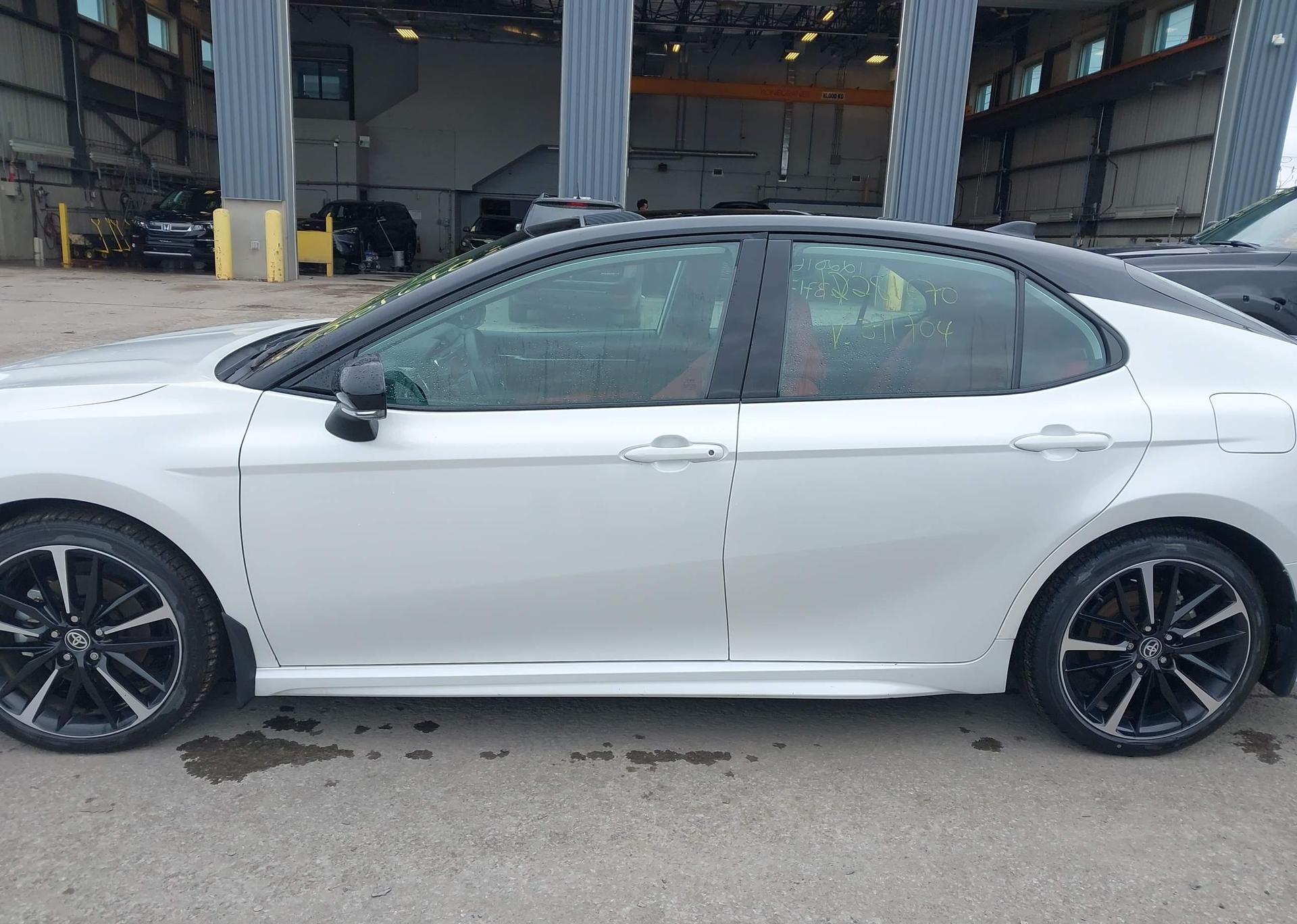 2020 TOYOTA CAMRY XSE