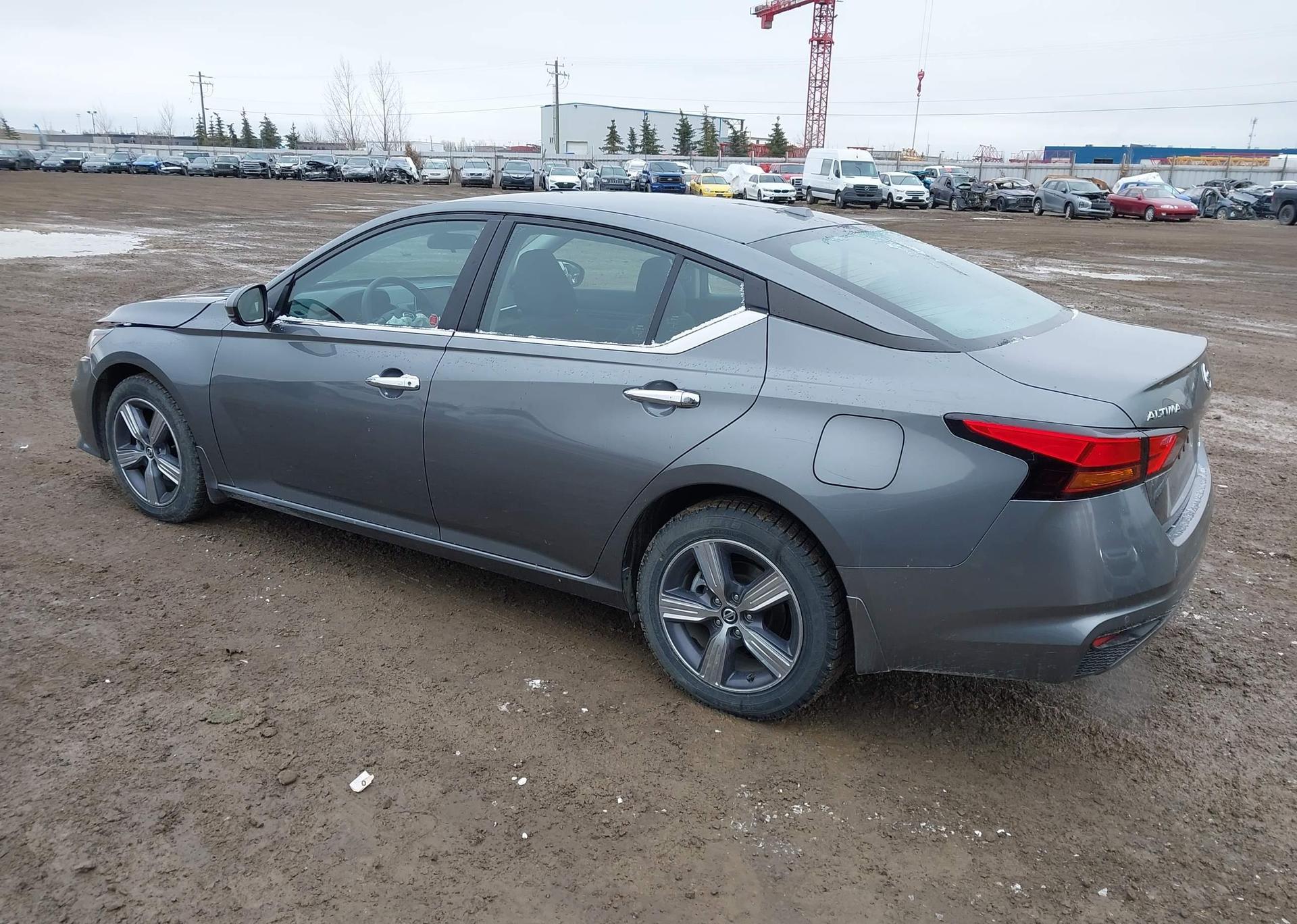 2022 NISSAN Altima S