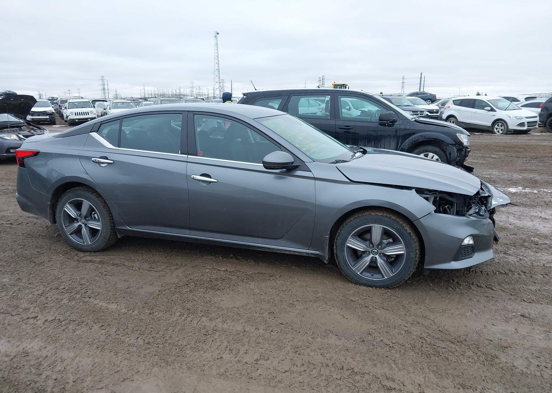 2022 NISSAN Altima S