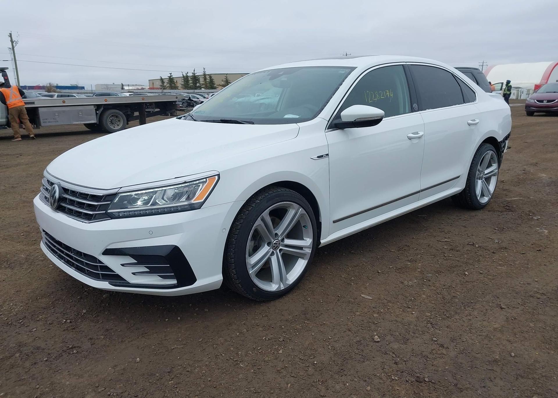 2019 VOLKSWAGEN PASSAT WOLFSBURG EDITION