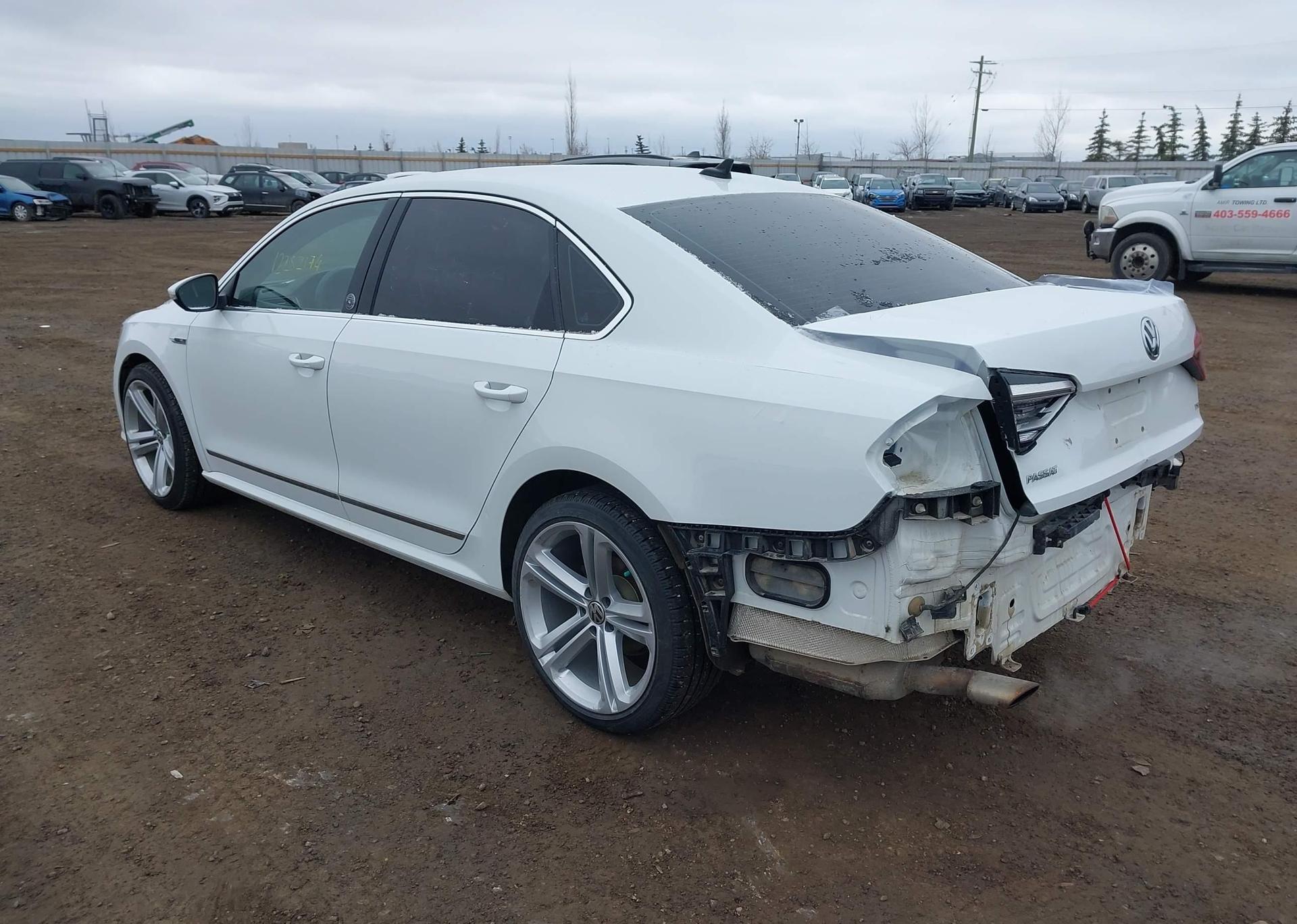 2019 VOLKSWAGEN PASSAT WOLFSBURG EDITION