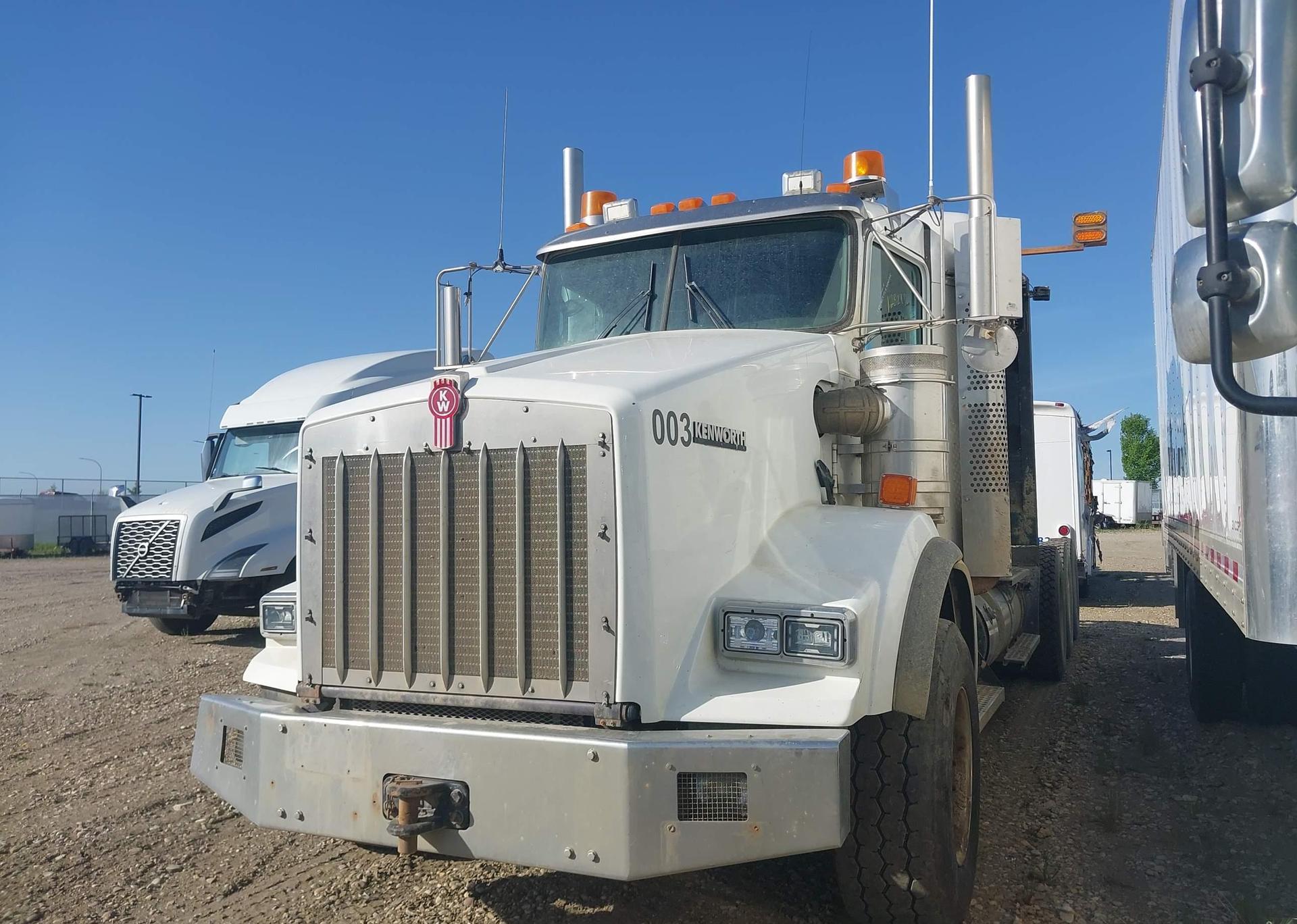 2012 KENWORTH CONSTRUCTION T800