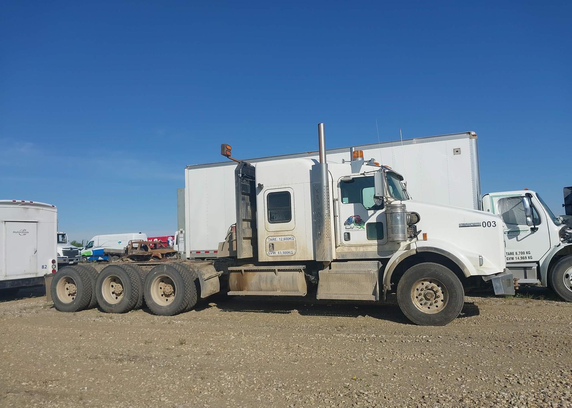 2012 KENWORTH CONSTRUCTION T800