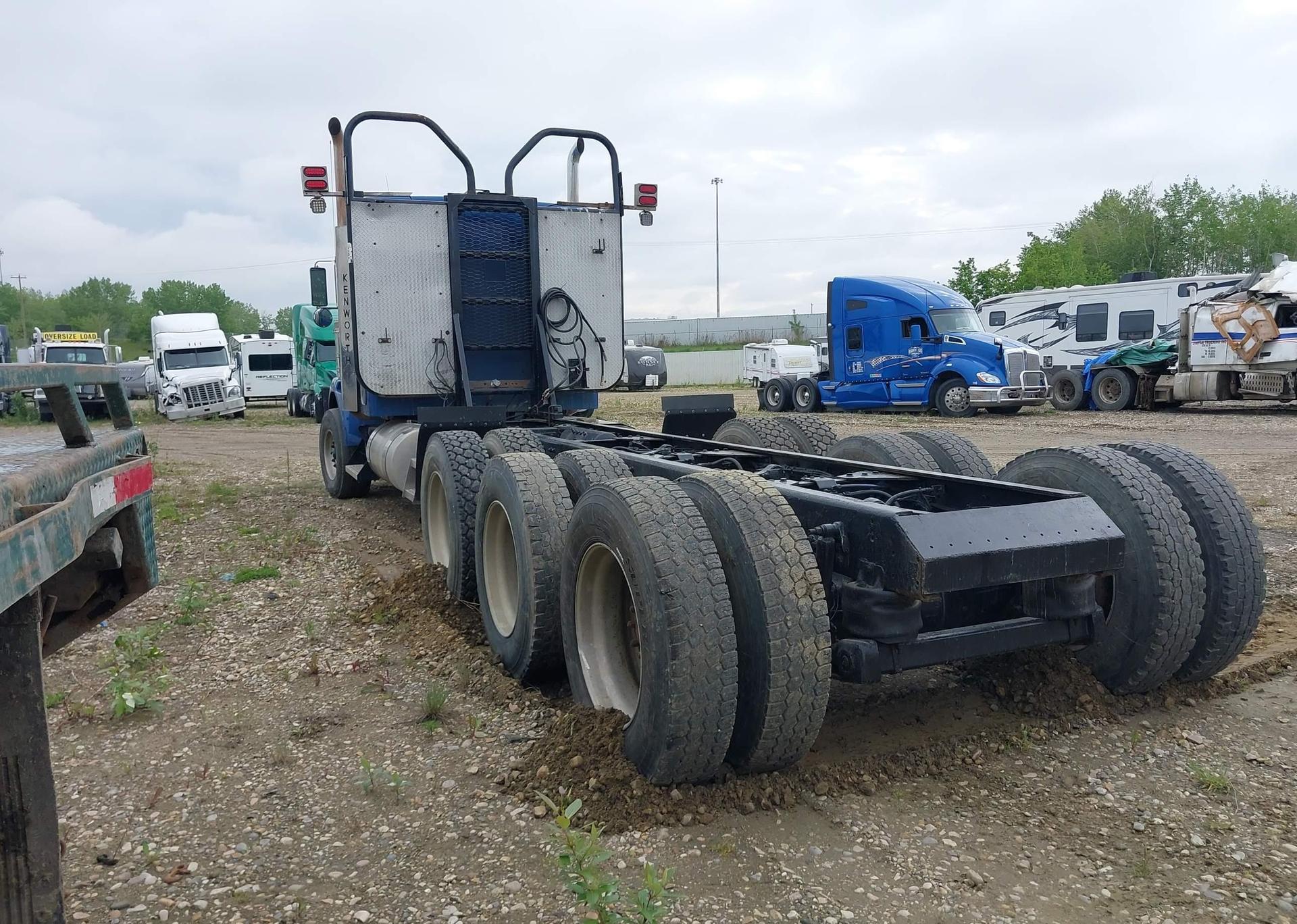 2012 KENWORTH CONSTRUCTION T800