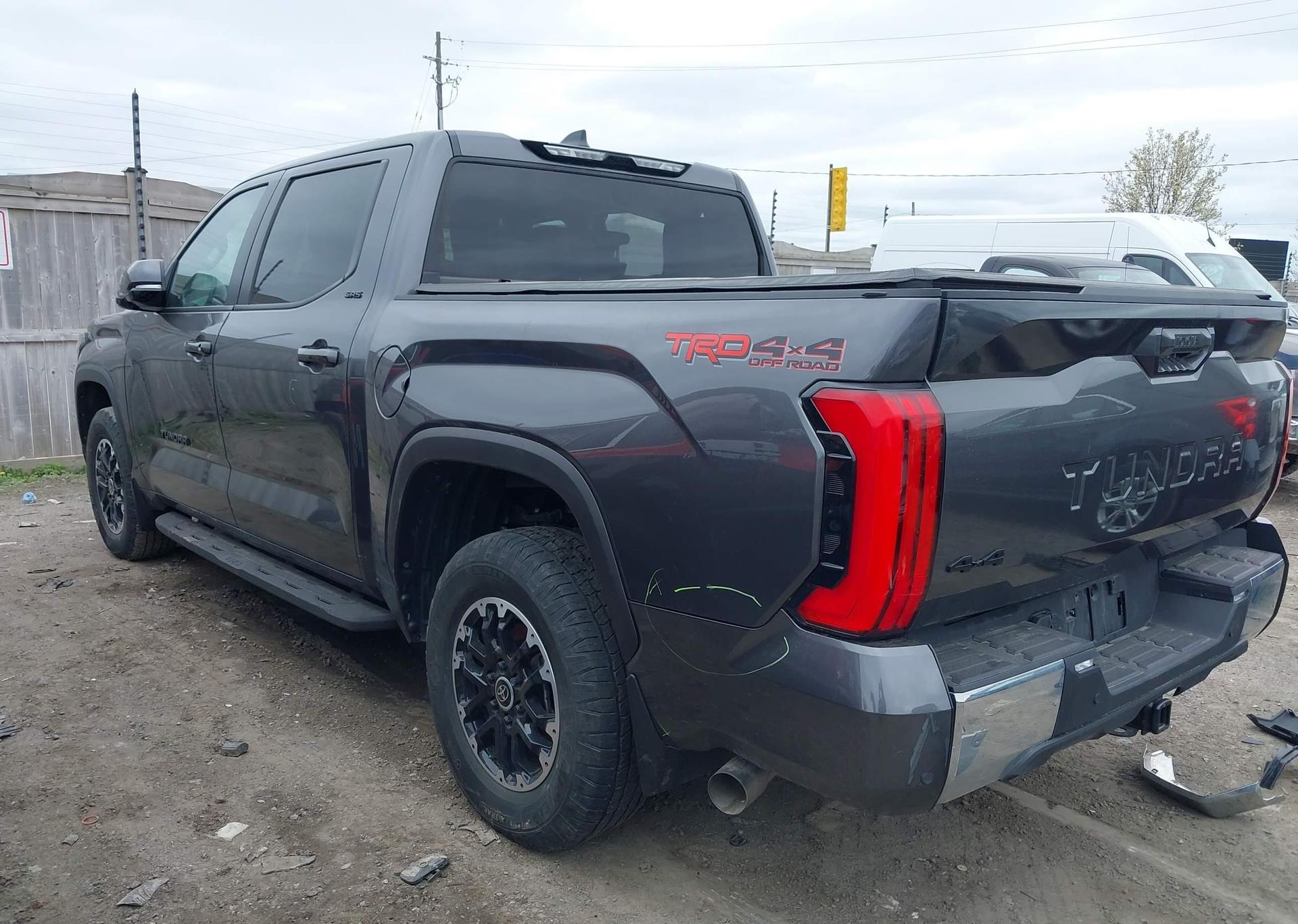 2024 TOYOTA TUNDRA