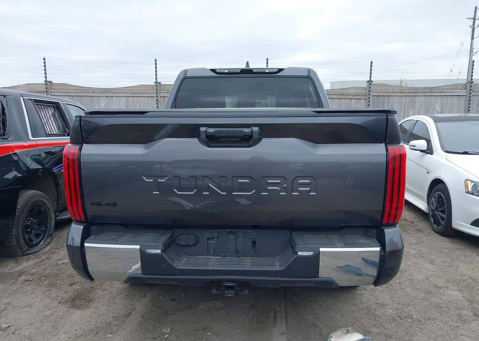 2024 TOYOTA TUNDRA