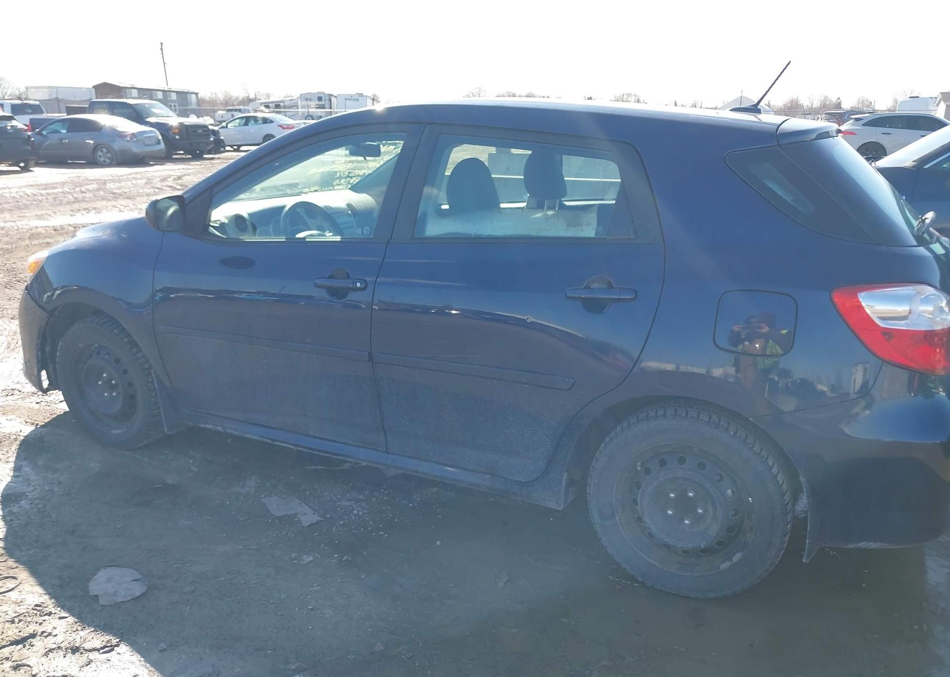 2011 TOYOTA MATRIX WAGON