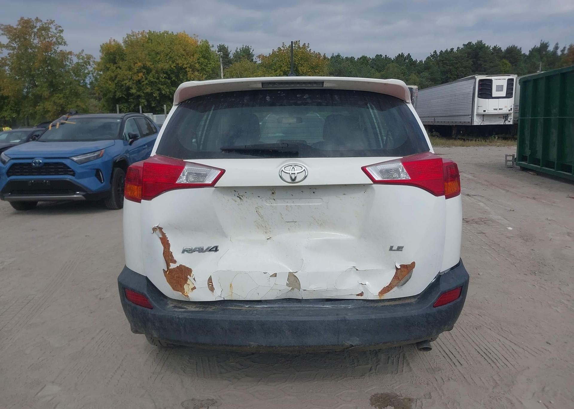 2014 TOYOTA RAV4 LE
